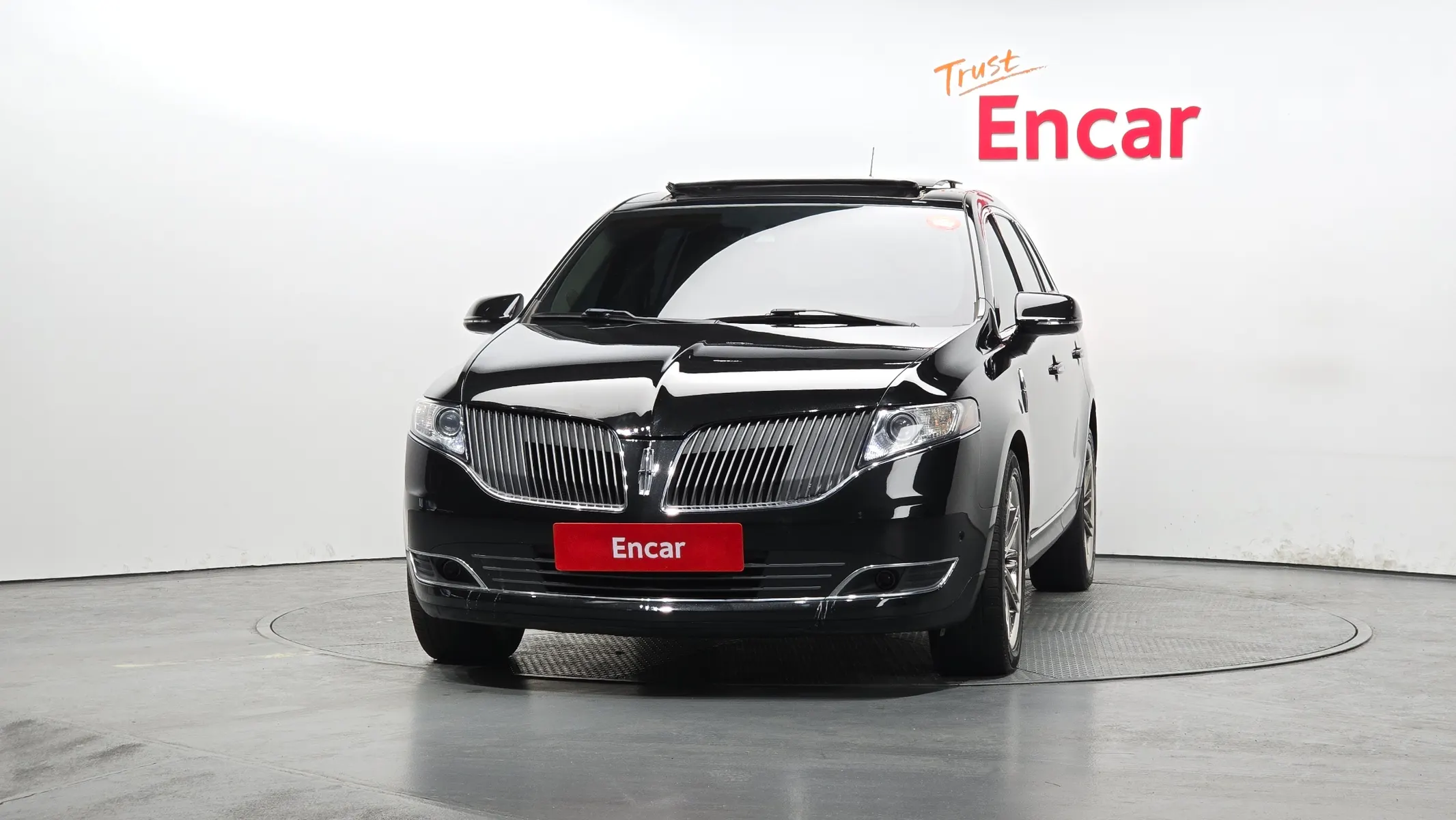 Lincoln MKT 3.5 AWD 2014 2/5