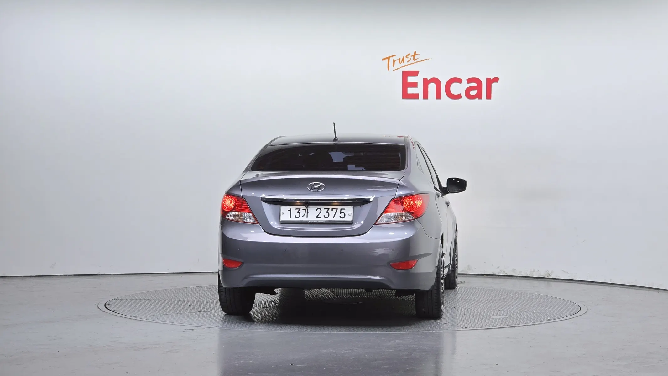 Hyundai () 1.6 VGT 2013 3/5