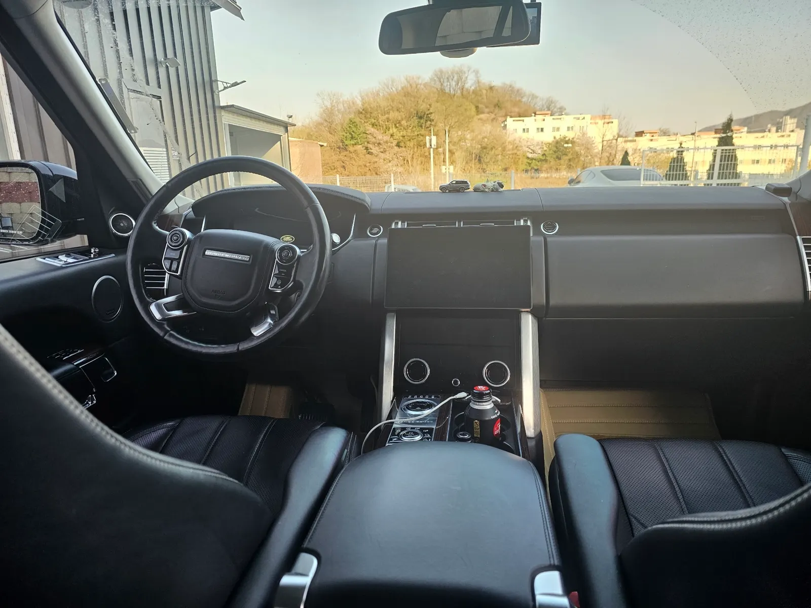 Land Rover 4 4.4 SDV8 Vogue SE 2015 13/14