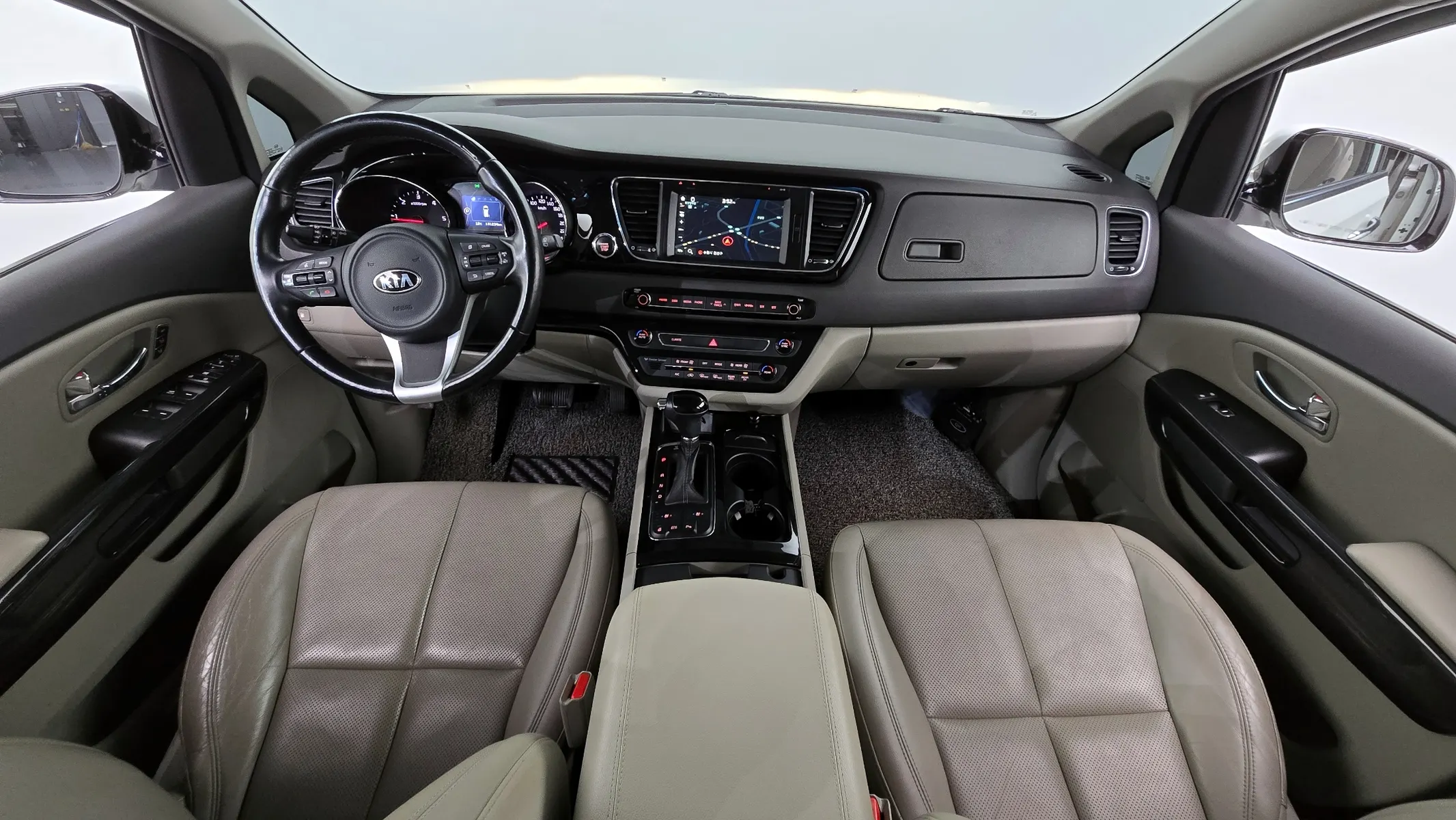 Kia 카니발 9 2015 4/5