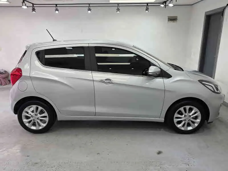 Chevrolet Spark 2019 3/5