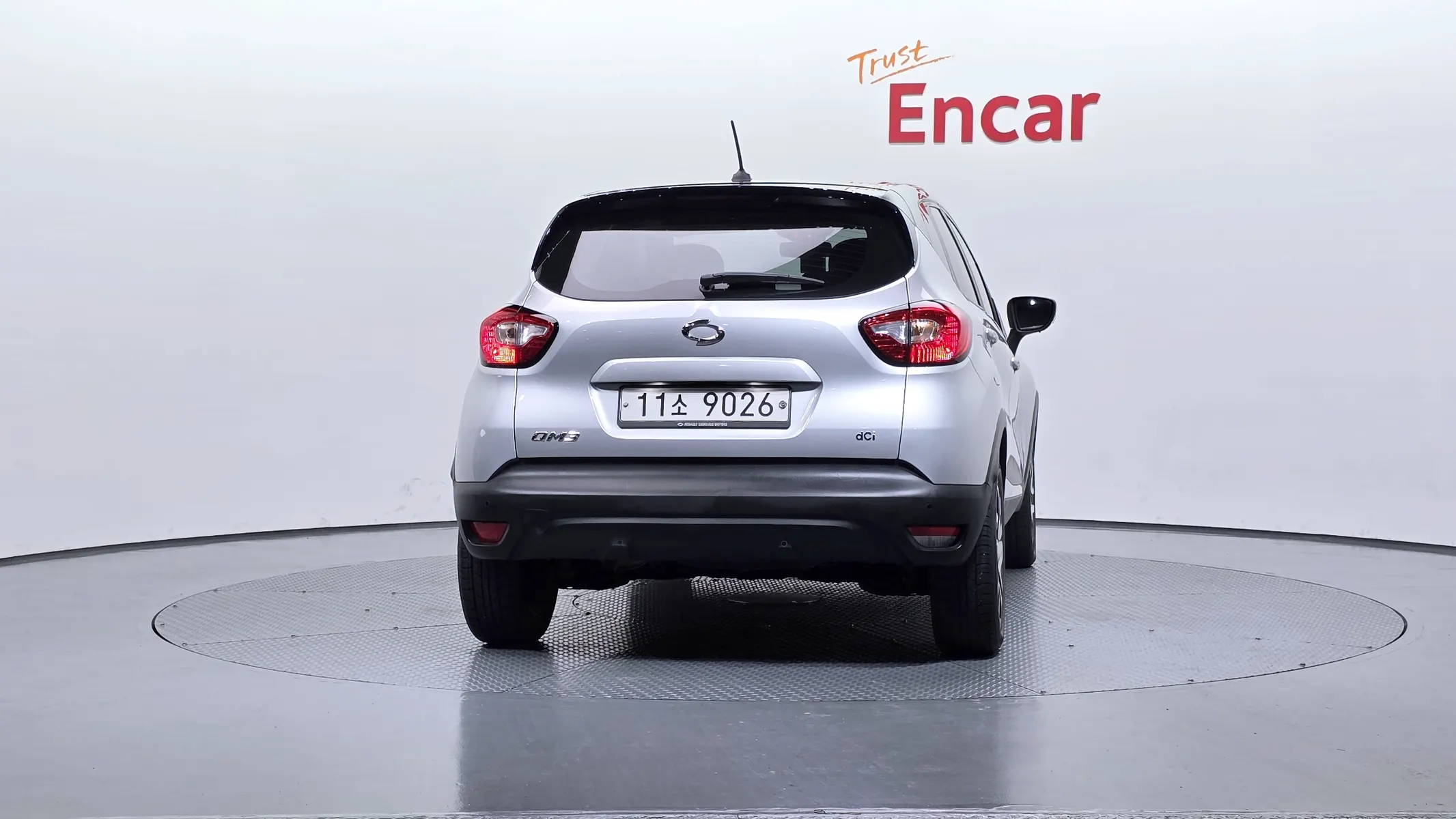 Renault Korea QM3 LE 2015 3/5