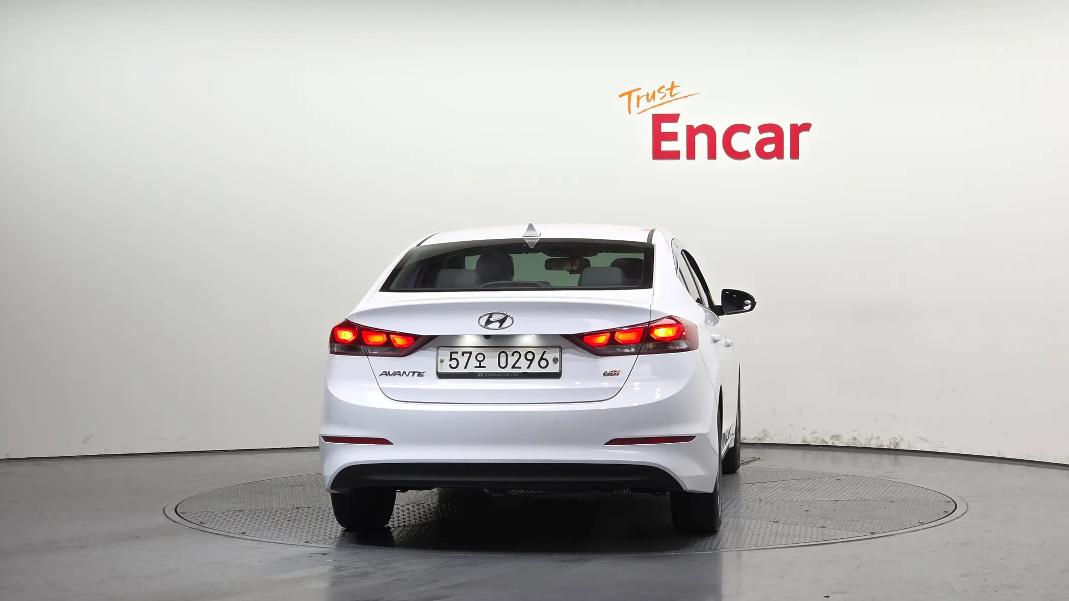 Hyundai AD 1.6 GDI 2016 3/5