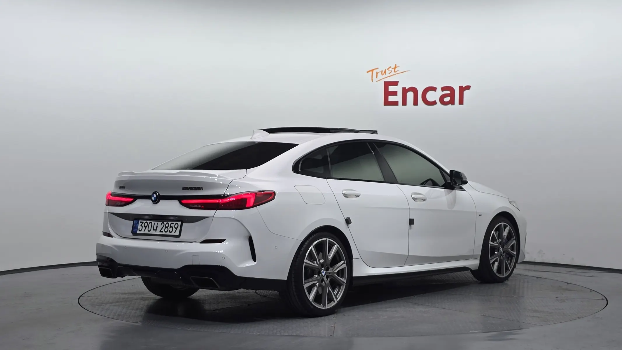 BMW 2 Series Gran Coupe (F44) M235i xDrive 2020 2/32