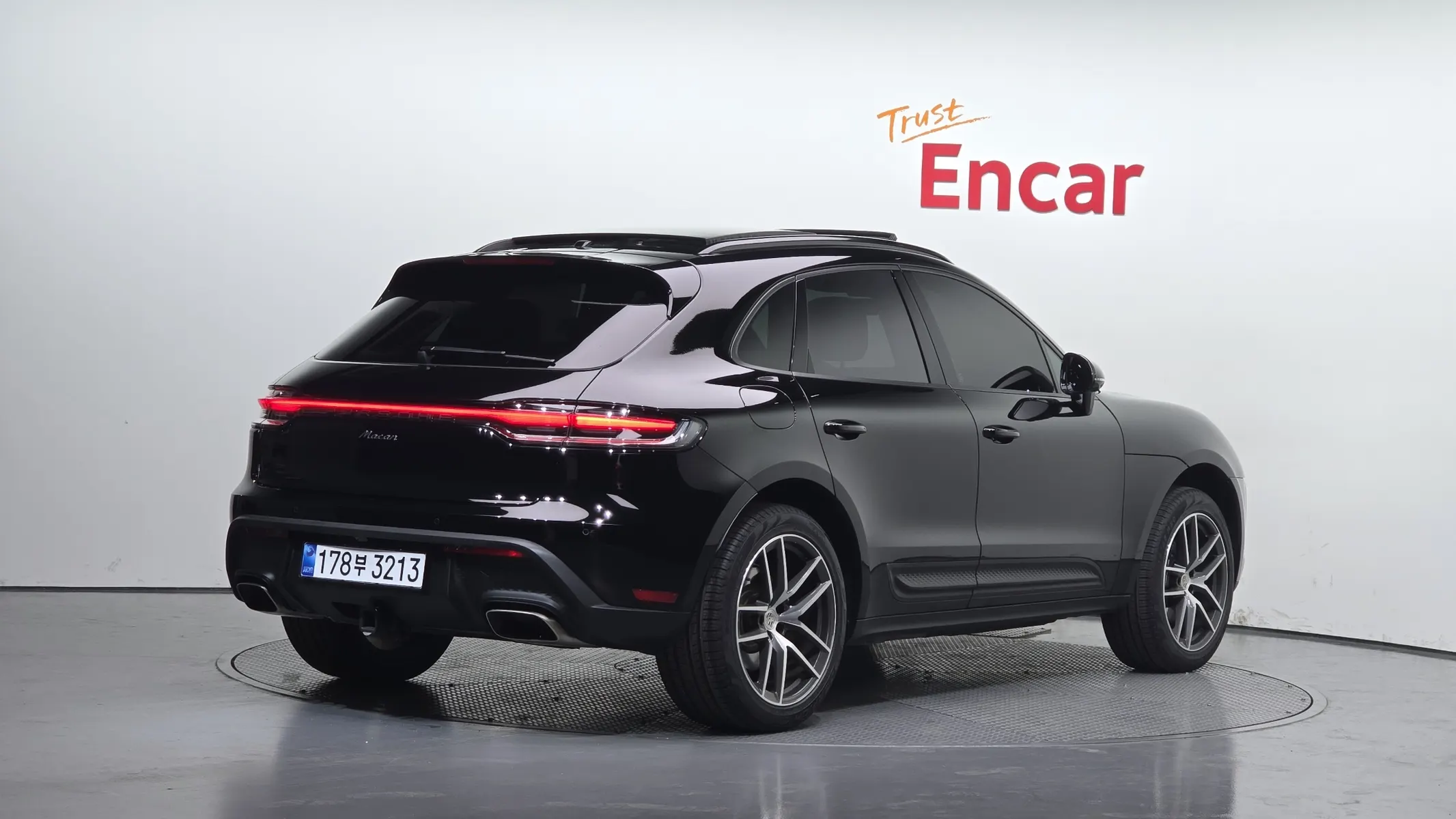 Porsche 마칸 2.0 2024 2/21
