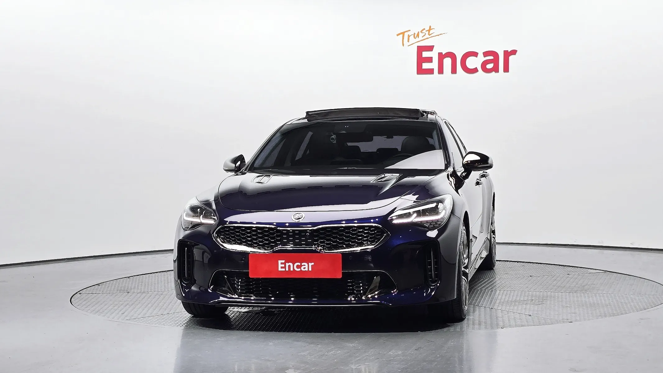 Kia Stinger 2.0 2WD 2018 2/5