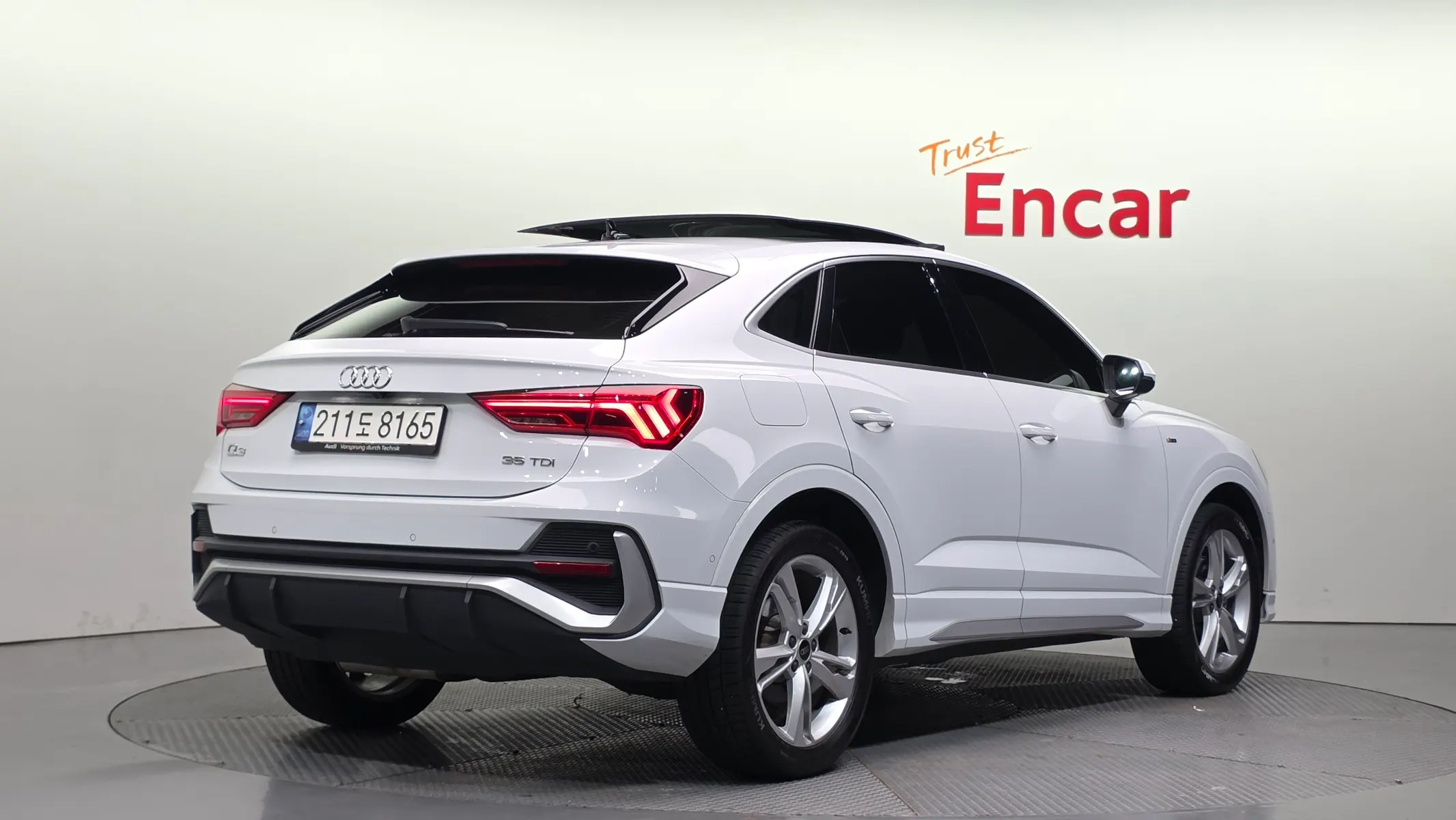 Audi Q3 (F3) 35 TDI 2023 2/33