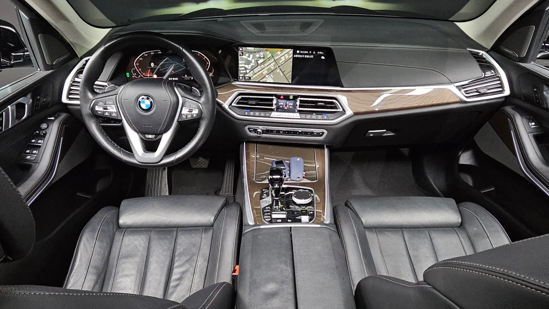 BMW X5 (G05) xDrive 40i xLine 2021 4/5