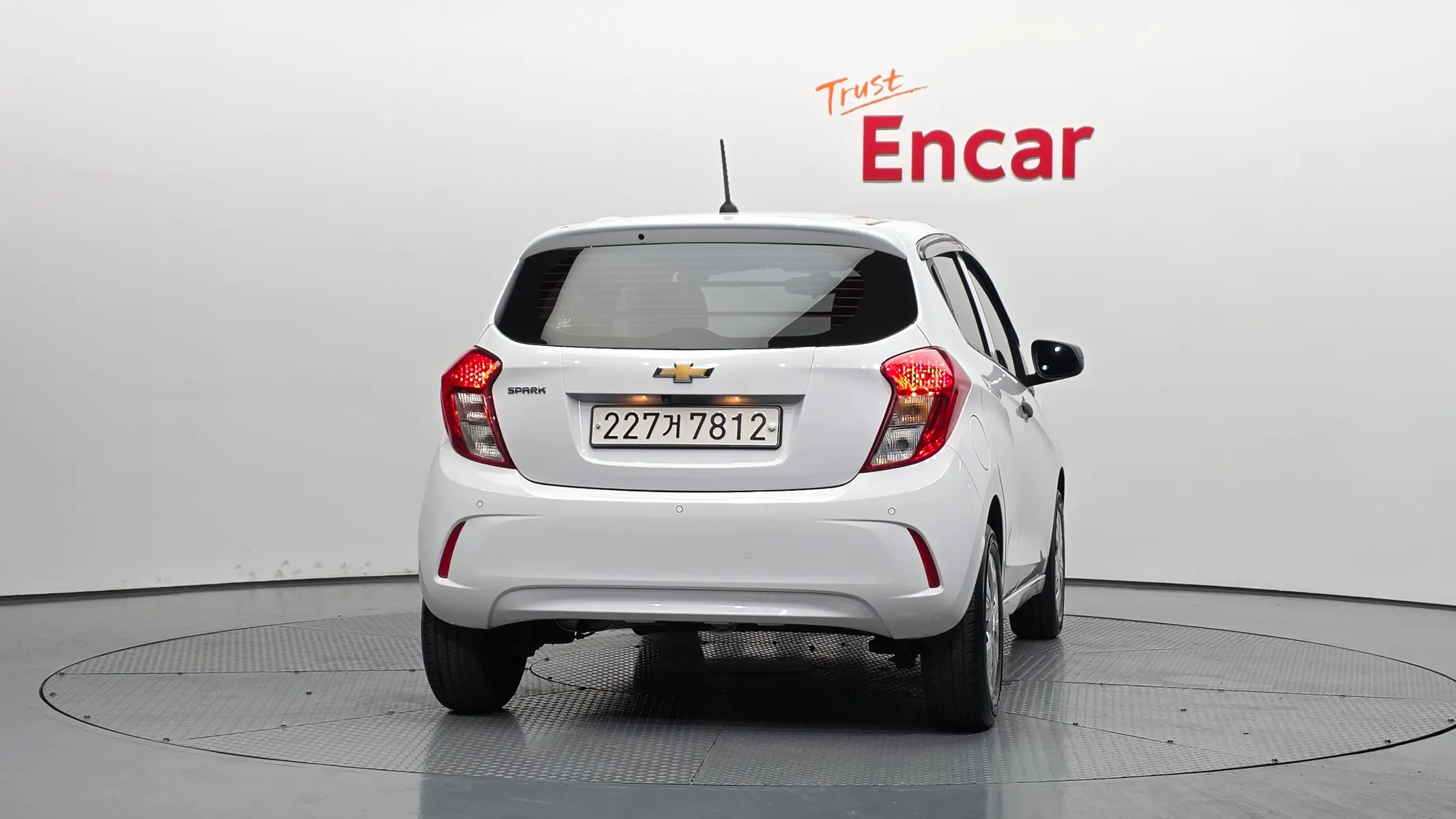 Chevrolet Spark 2020 3/5