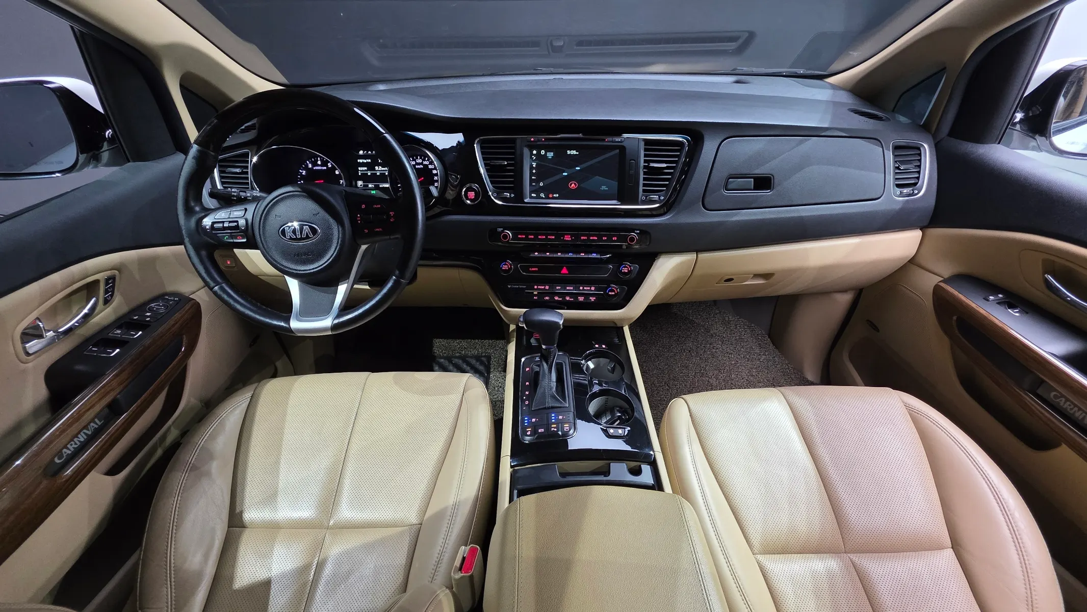 Kia 카니발 7 2016 4/5