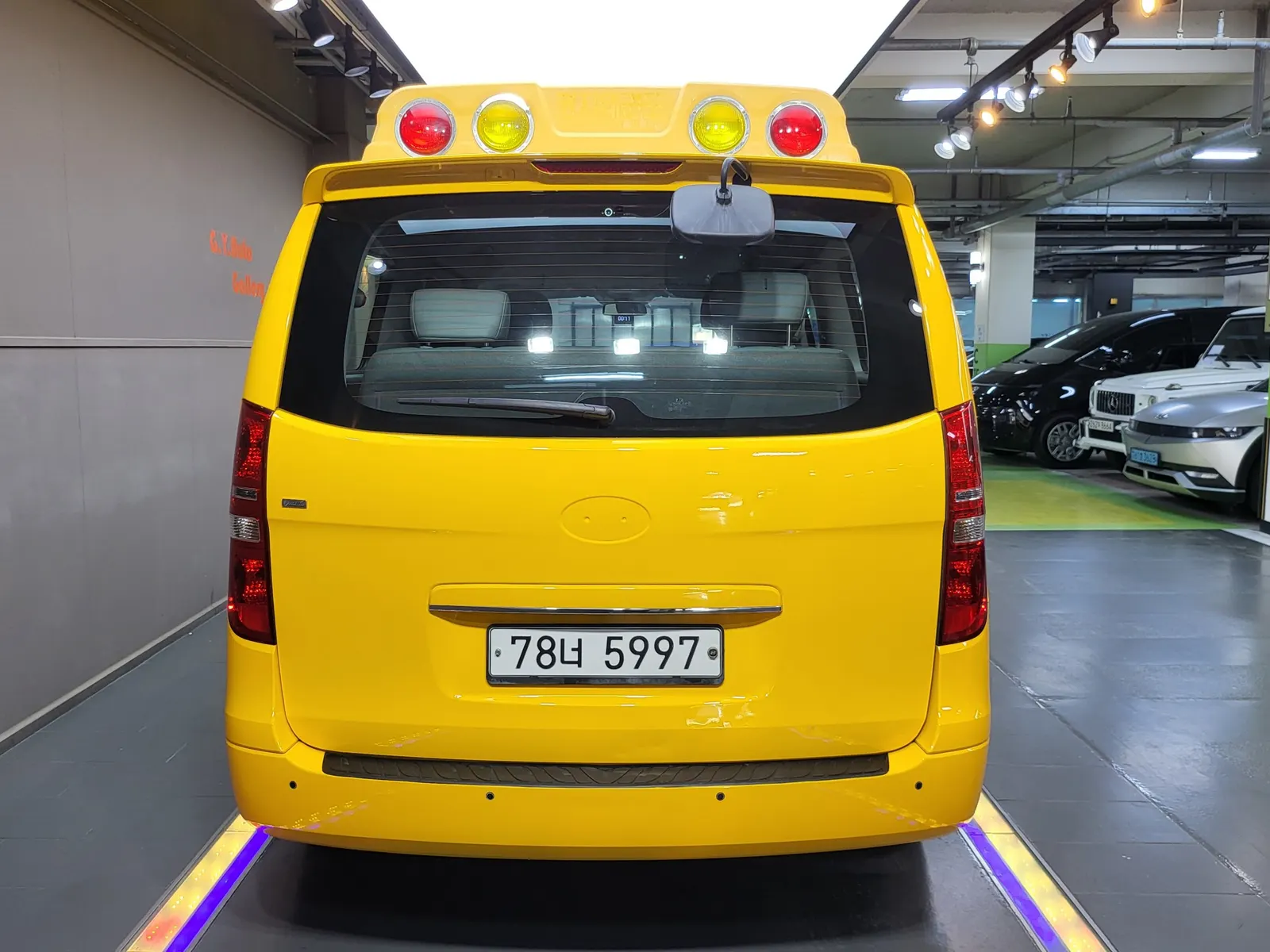 Hyundai Grand Starex 2017 3/5