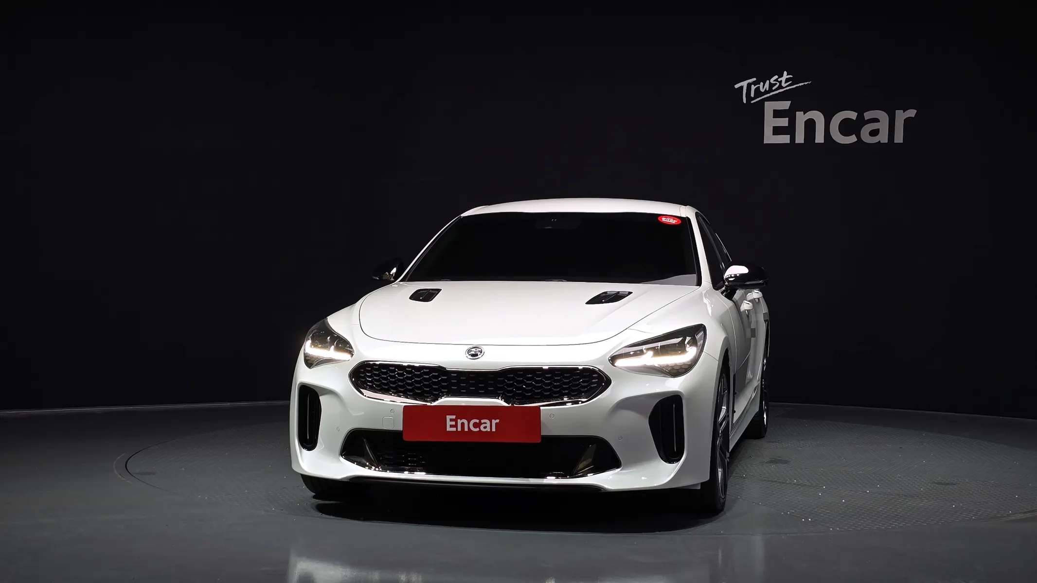 Kia Stinger 3.3 2WD 2017 2/5