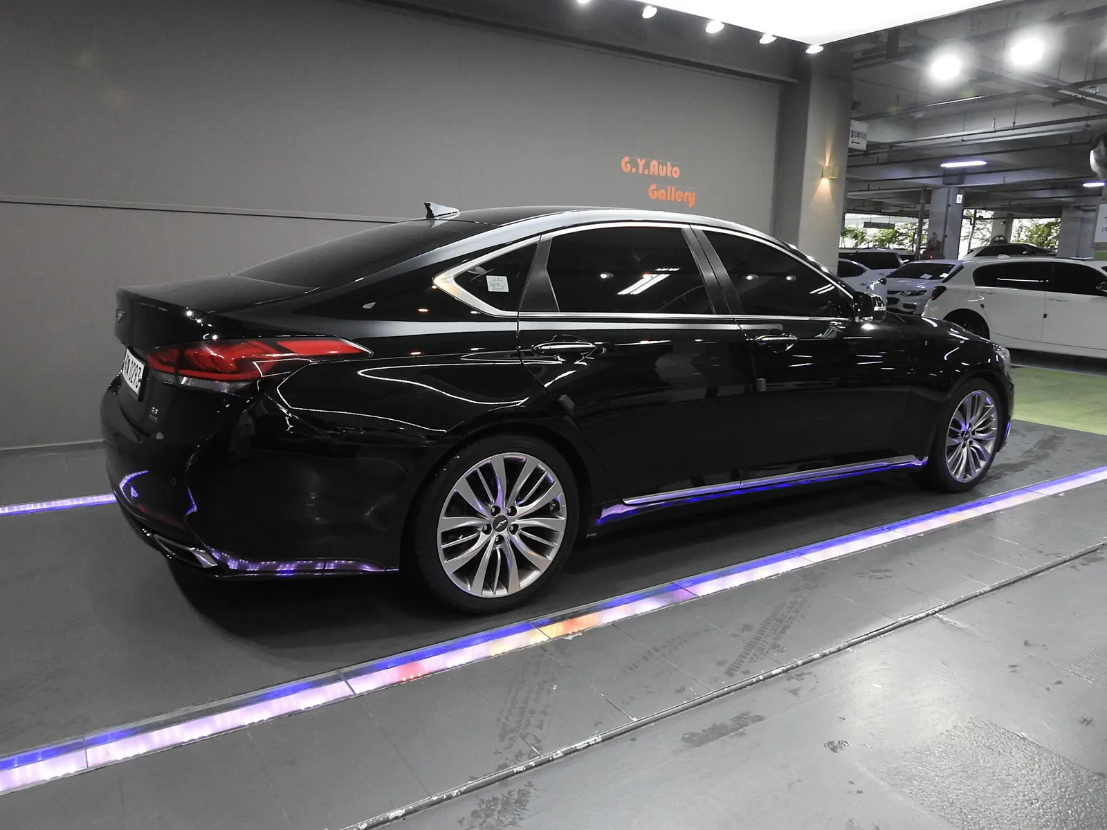 Genesis G80 3.3 GDI AWD 2016 2/21