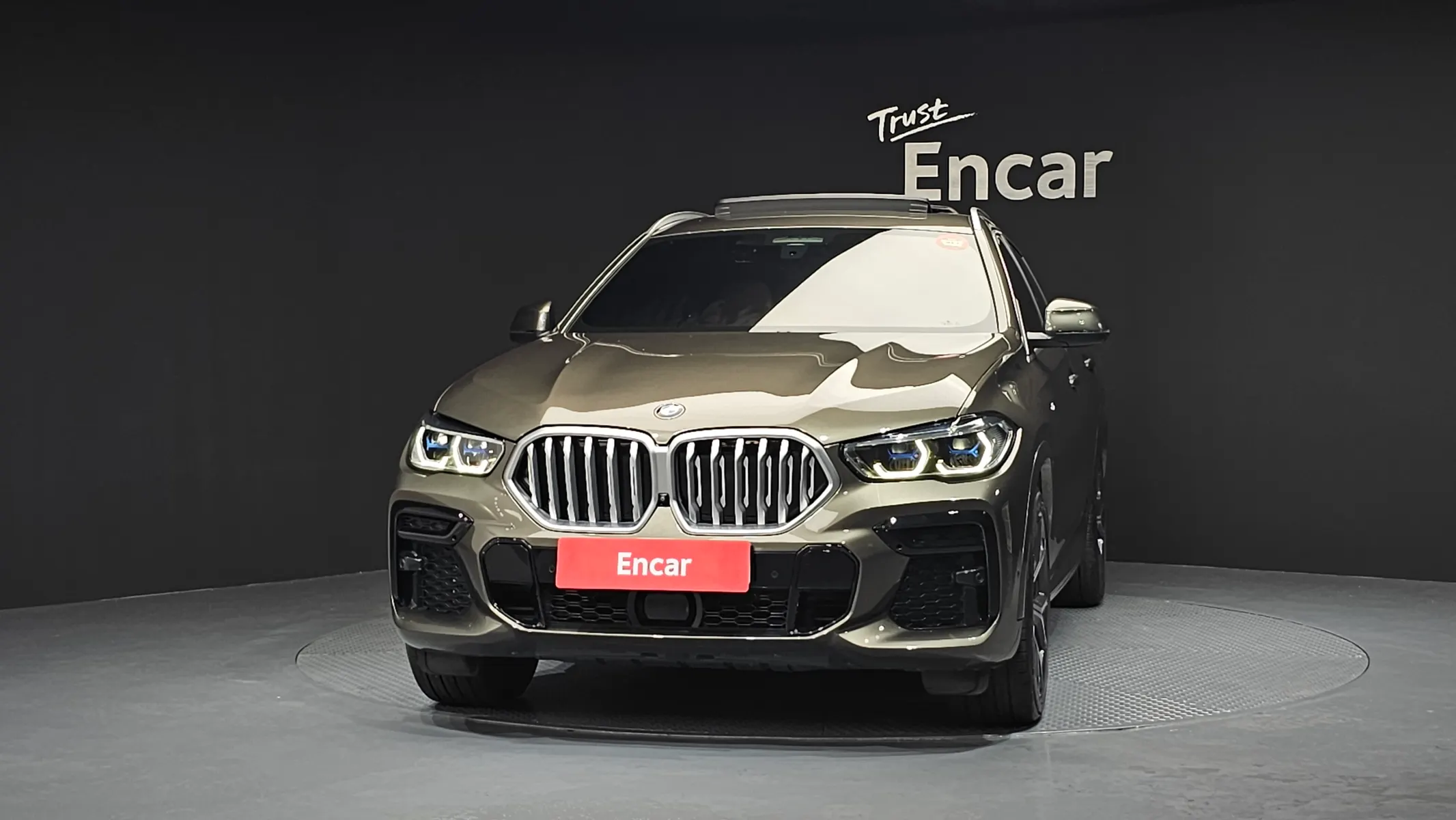 BMW X6 (G06) xDrive40i M 2022 3/31