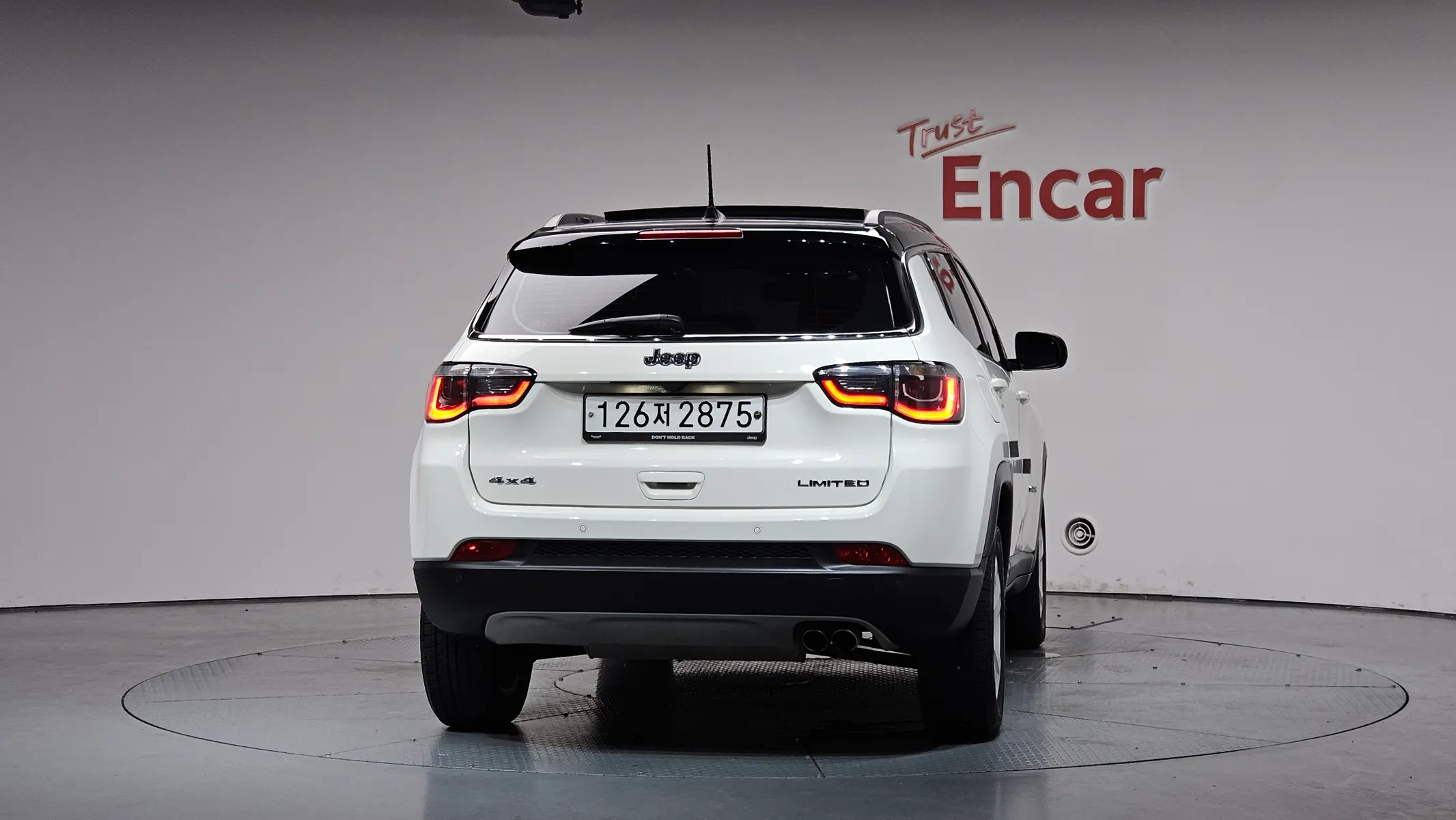 Jeep 2 2.4 AWD 2019 3/5
