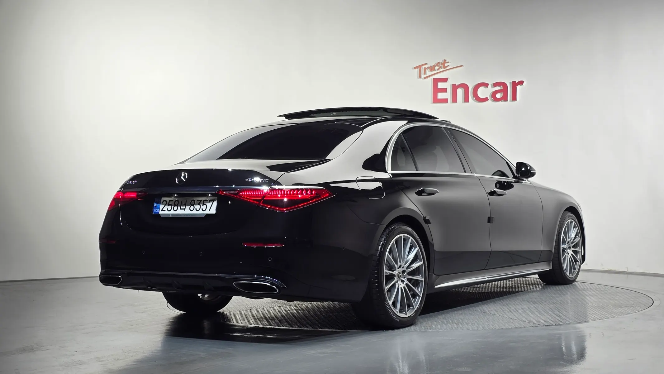 Mercedes-Benz S-Class W223 S500L 4MATIC 2022 2/35