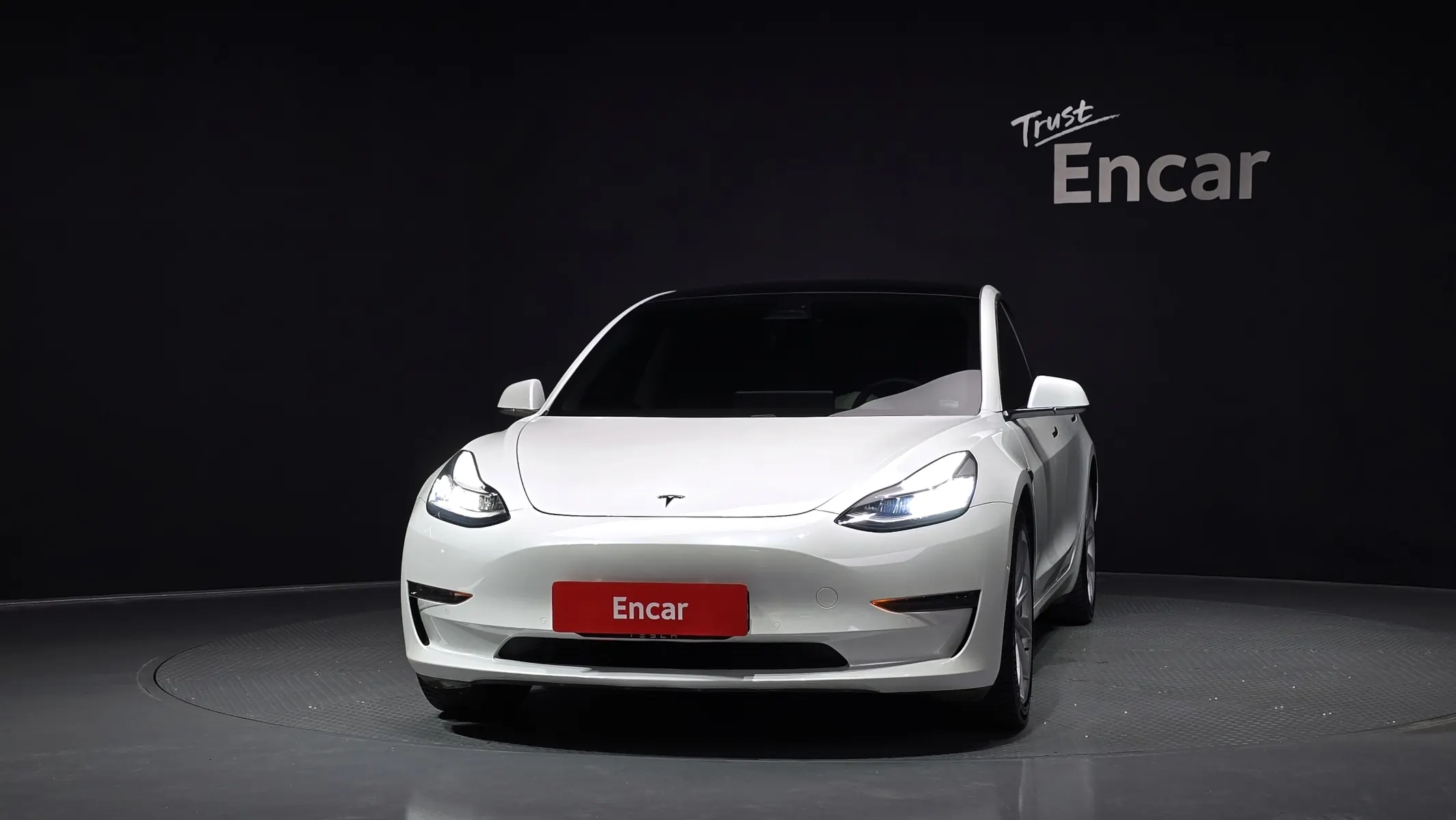 Tesla 3 RWD 2020 2/5