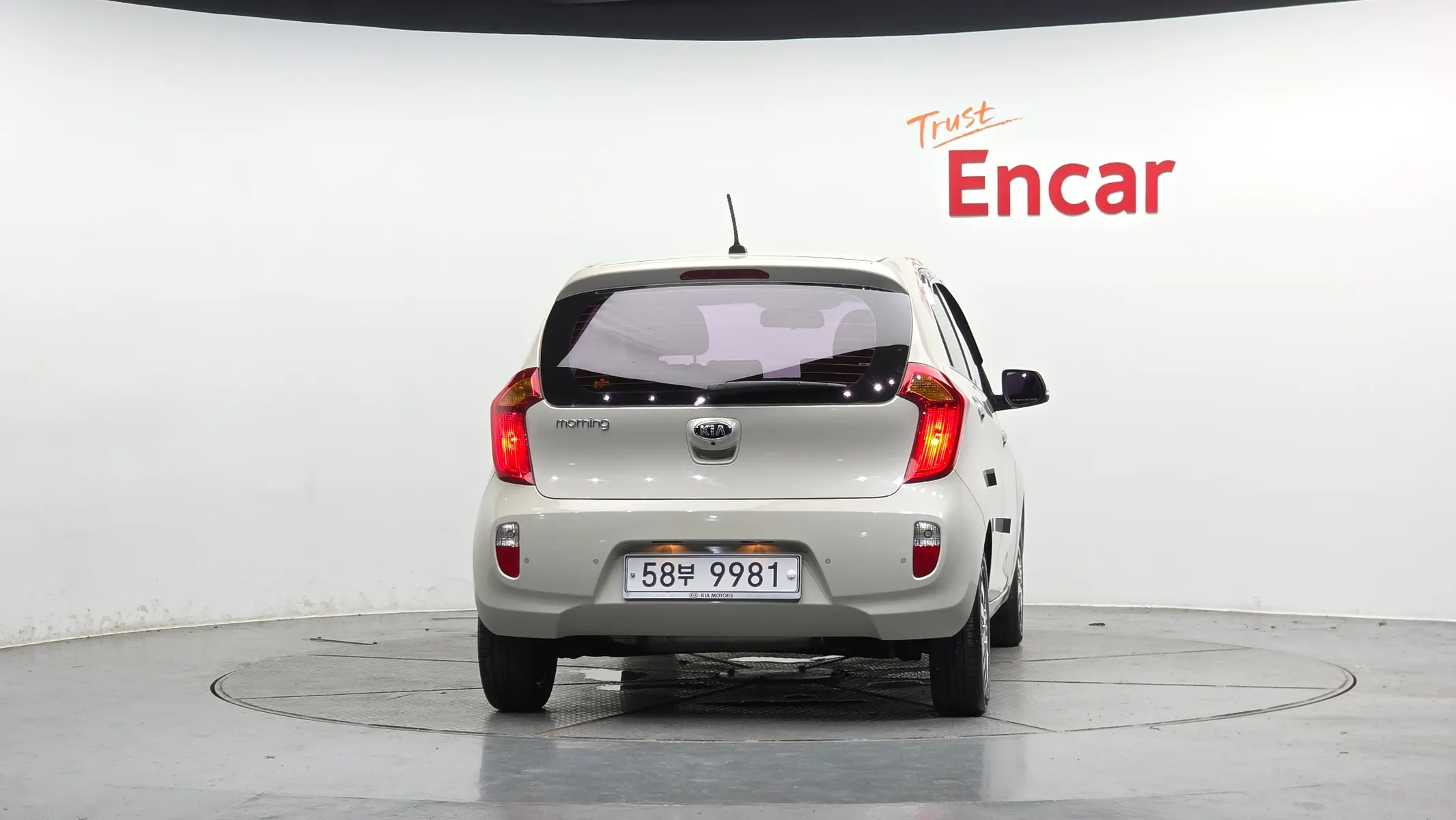 Kia 모닝 2012 3/5