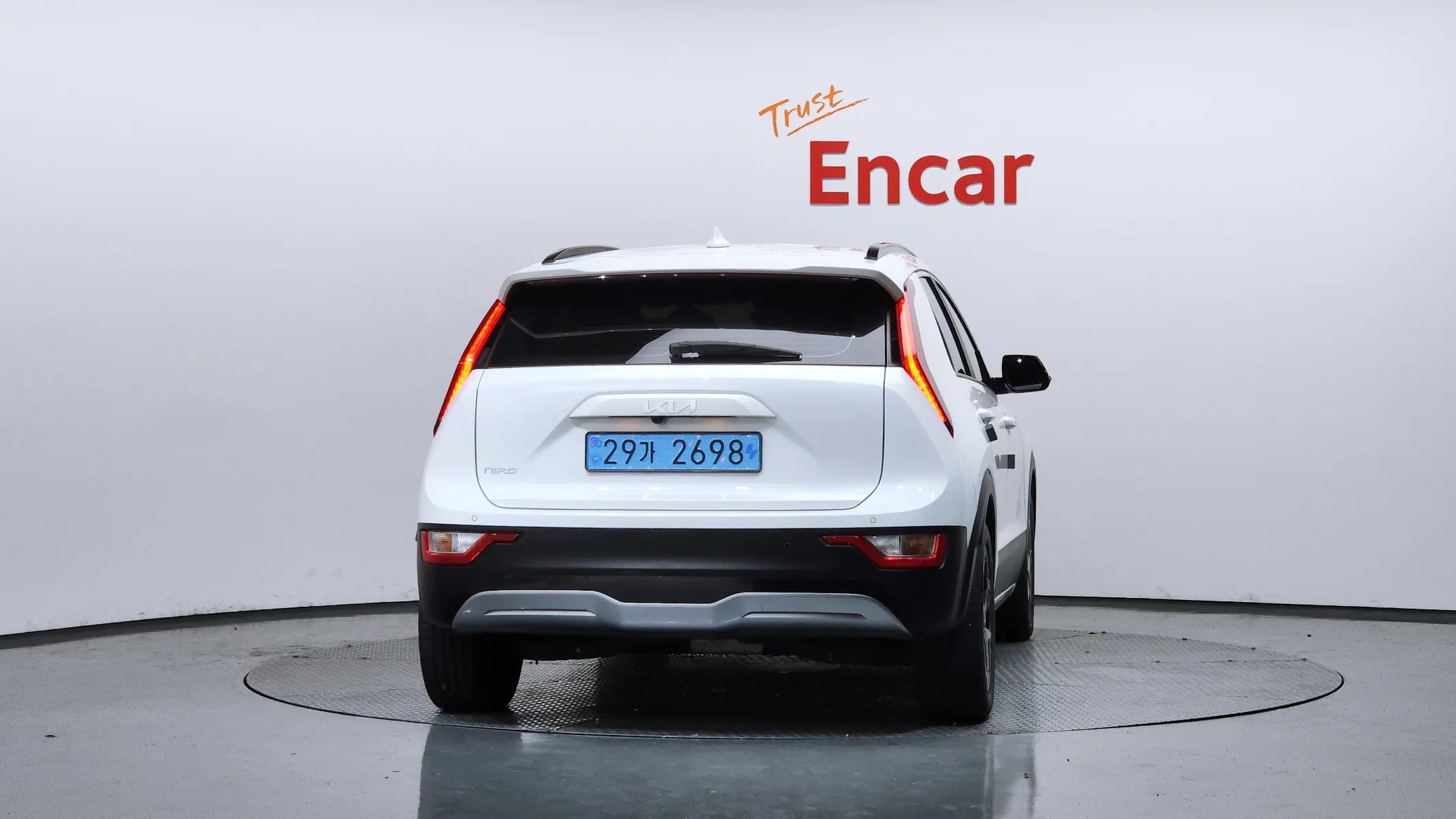 Kia EV 2022 3/5