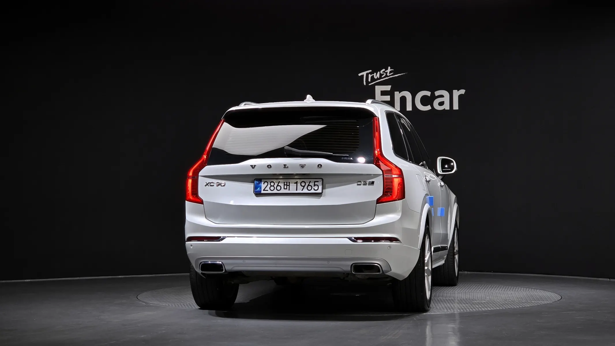 Volvo XC90 2 D5 2018 3/5