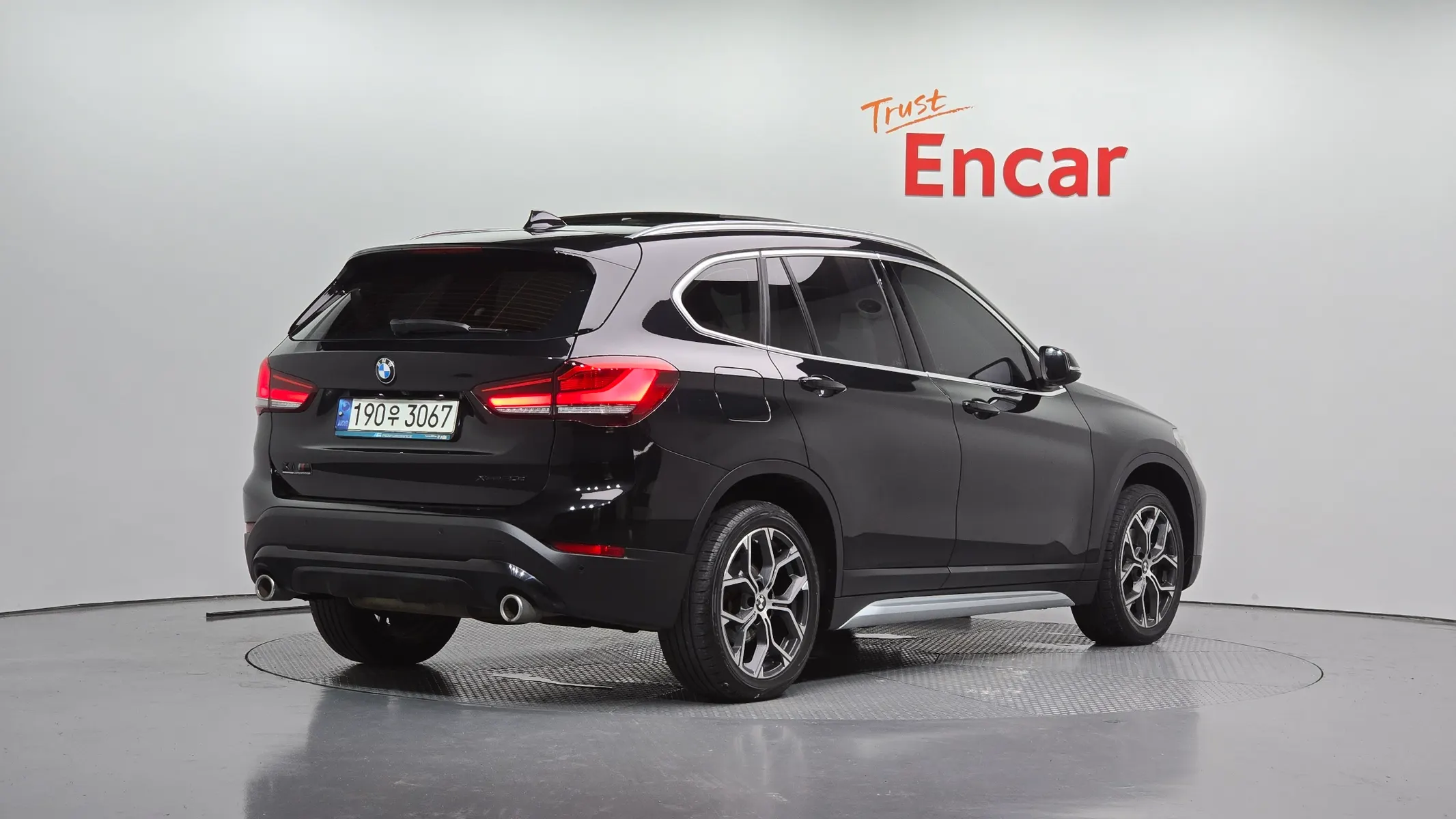 BMW X1 (F48) xDrive 18d xLine 2021 2/32
