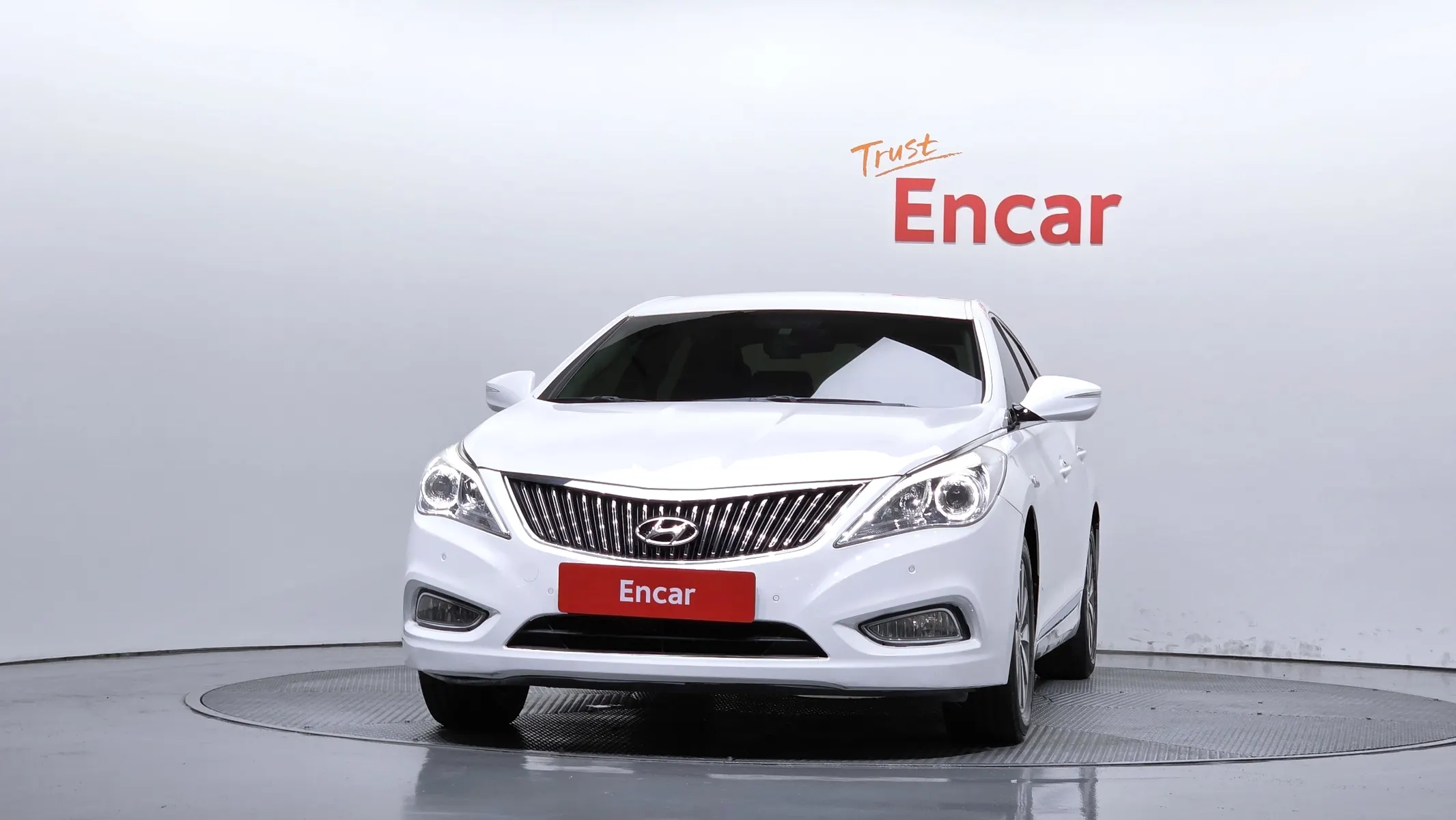 Hyundai HG 2014 2/5