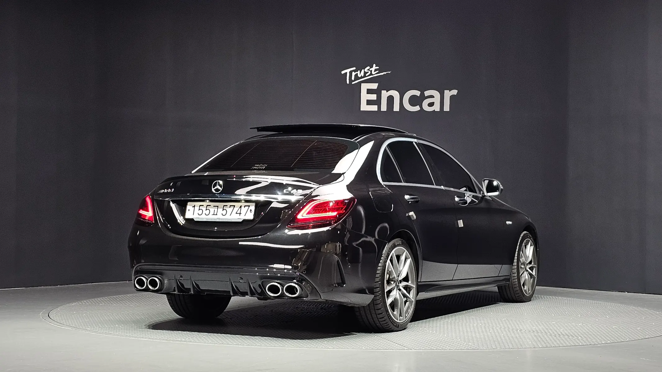 Mercedes-Benz C-Class W205 C43 AMG 4MATIC 2020 2/33