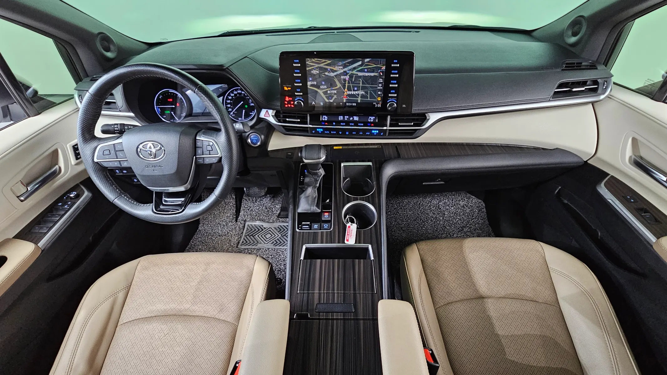 Toyota 4 2.5 AWD 2021 4/5
