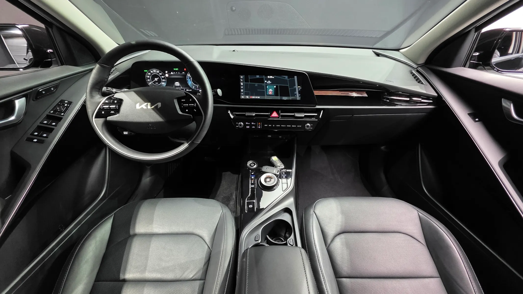 Kia EV 2023 4/5