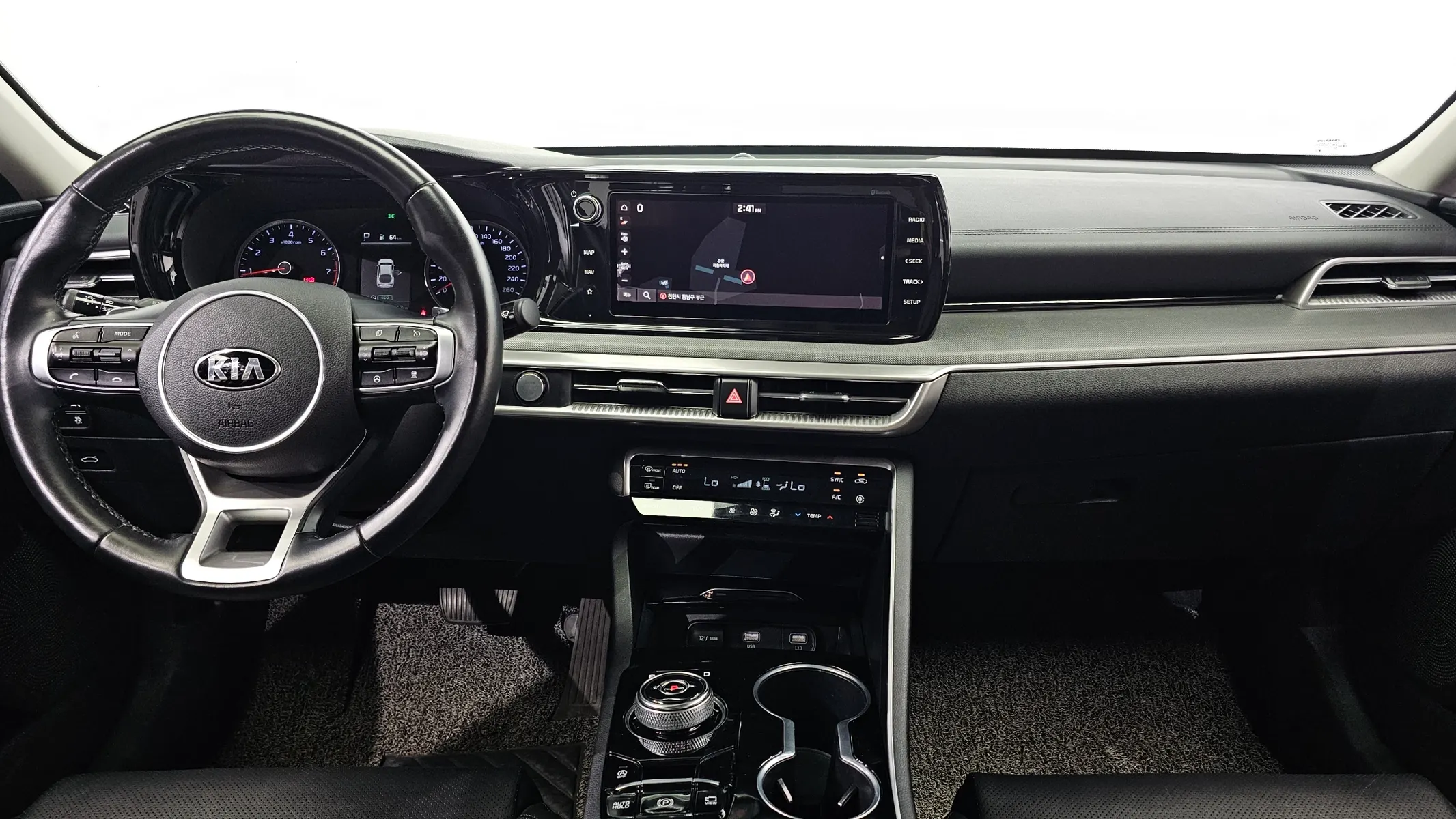 Kia K5 3 2.0 2021 4/5