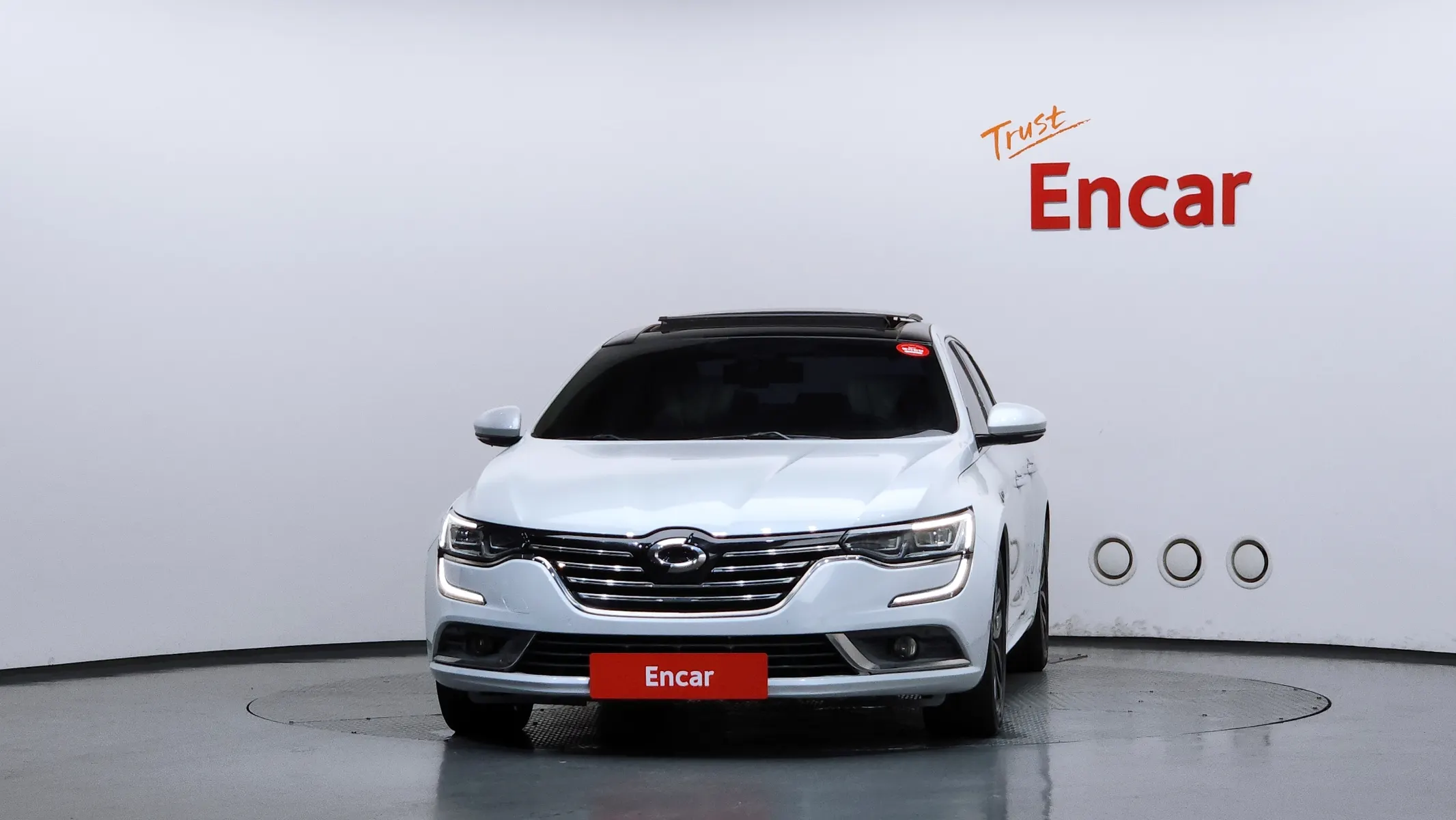 Renault Korea SM6 2.0 LPe RE () 2016 2/5