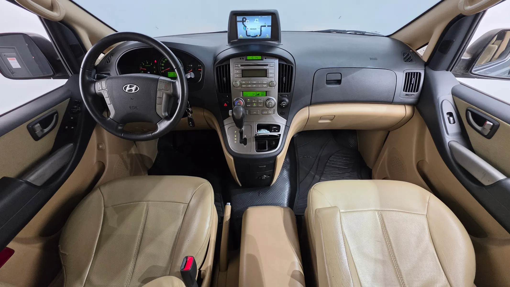 Hyundai Grand Starex 11 HVX 2011 4/5