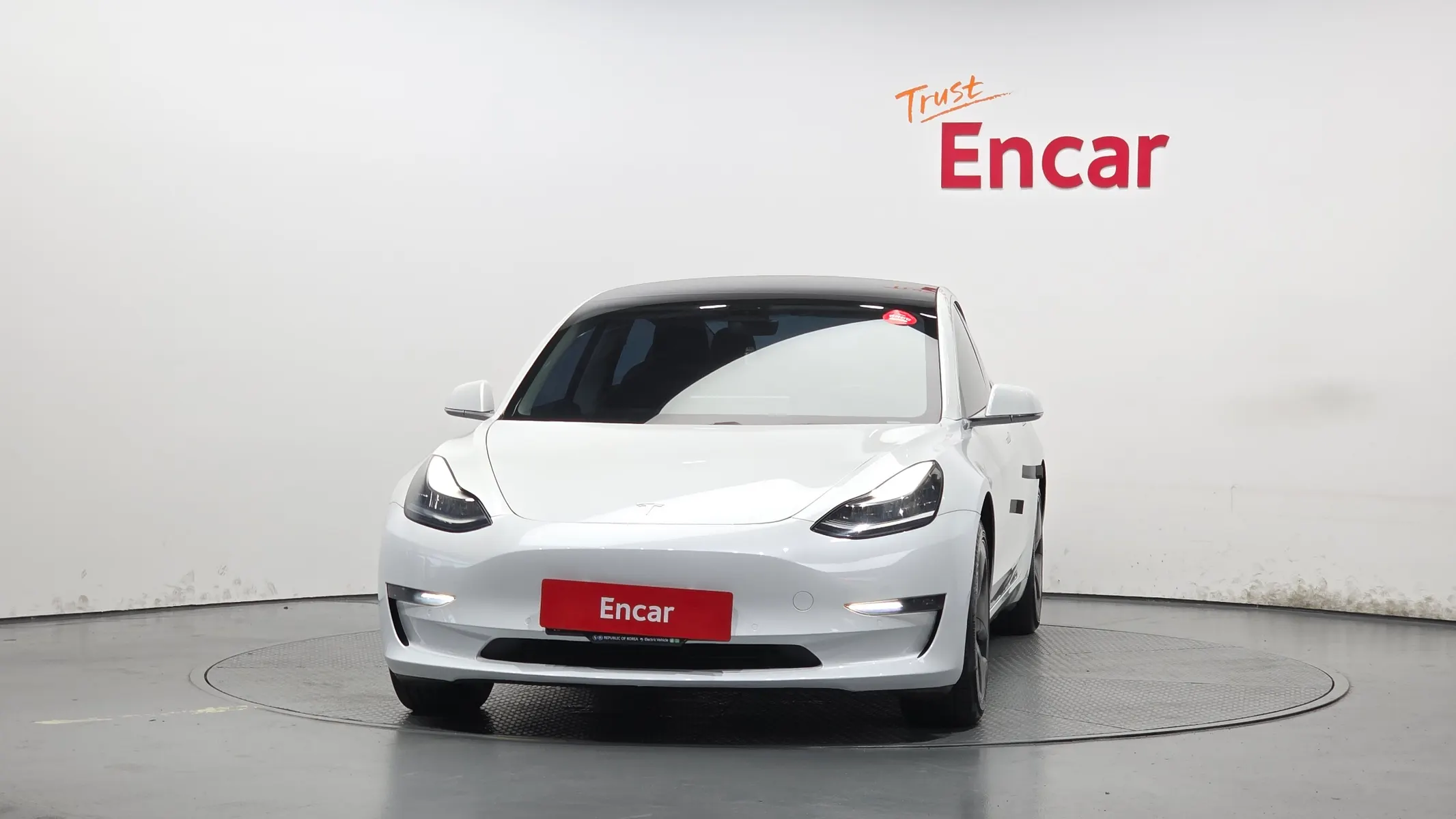 Tesla 3 AWD 2020 2/5