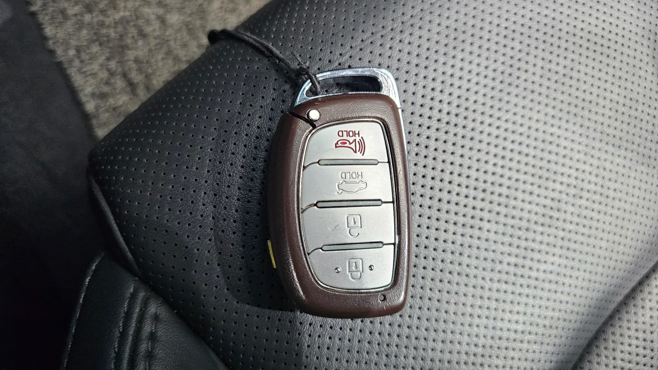 Hyundai LF 1.7 2015 33/34