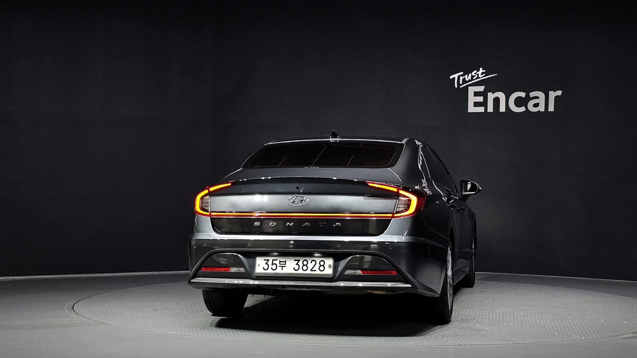 Hyundai (DN8) 2.0 LPG() 2019 3/5