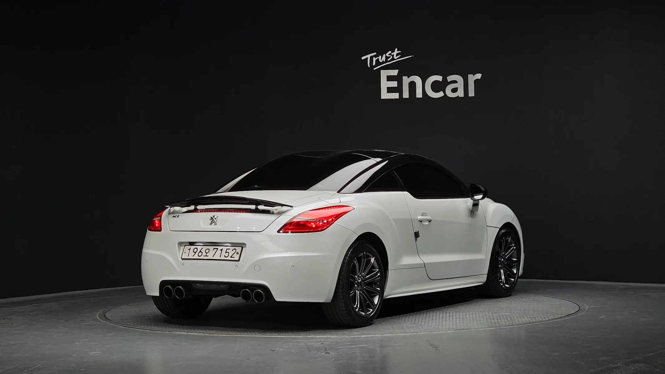 Peugeot RCZ 1.6 2013 2/33