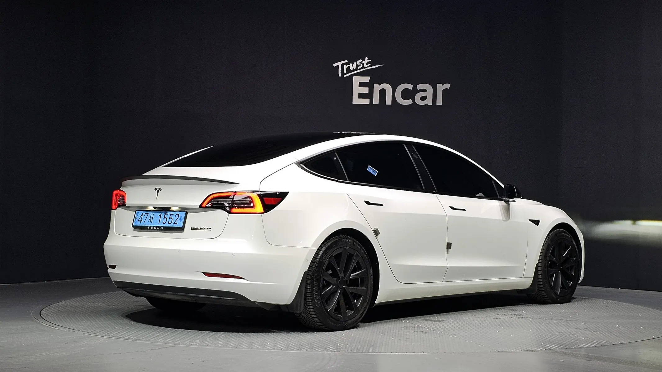 Tesla 3 AWD 2022 2/34