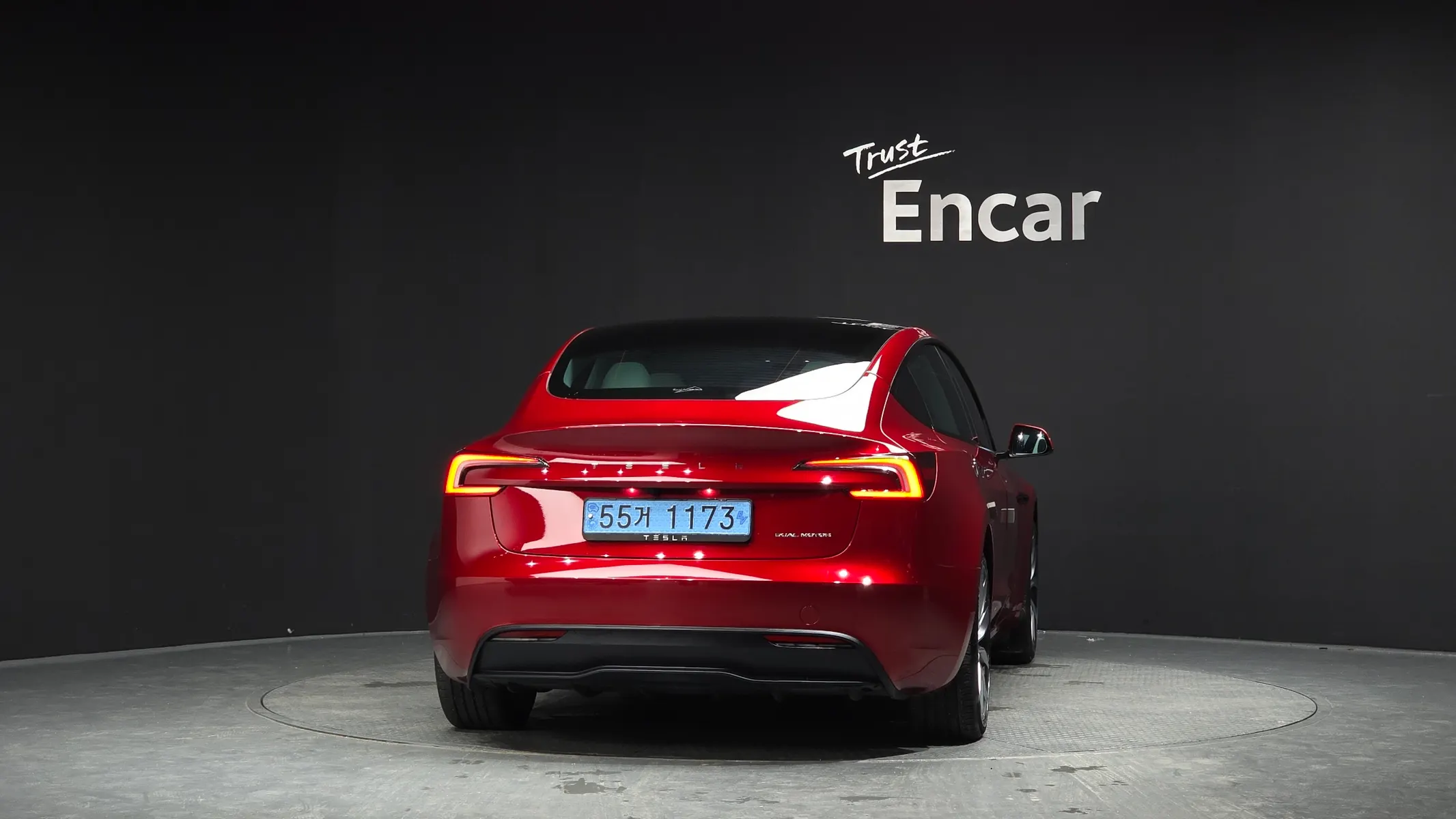 Tesla 3 AWD 2024 3/5