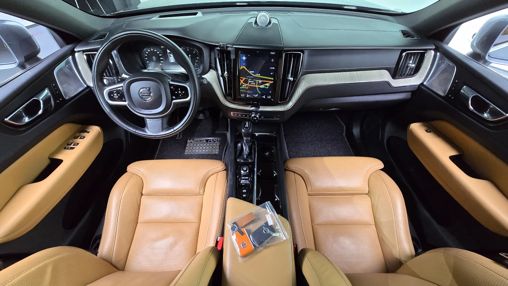 Volvo XC60 2 D5 2019 4/5