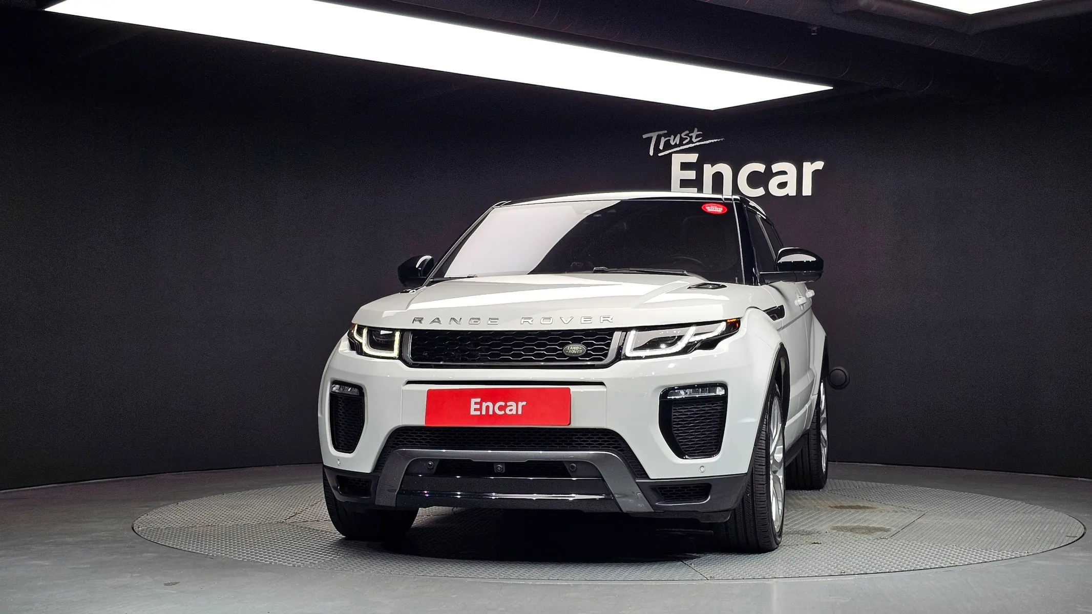 Land Rover 레인지로버 이보크 2.0 TD4 HSE 2018 3/38