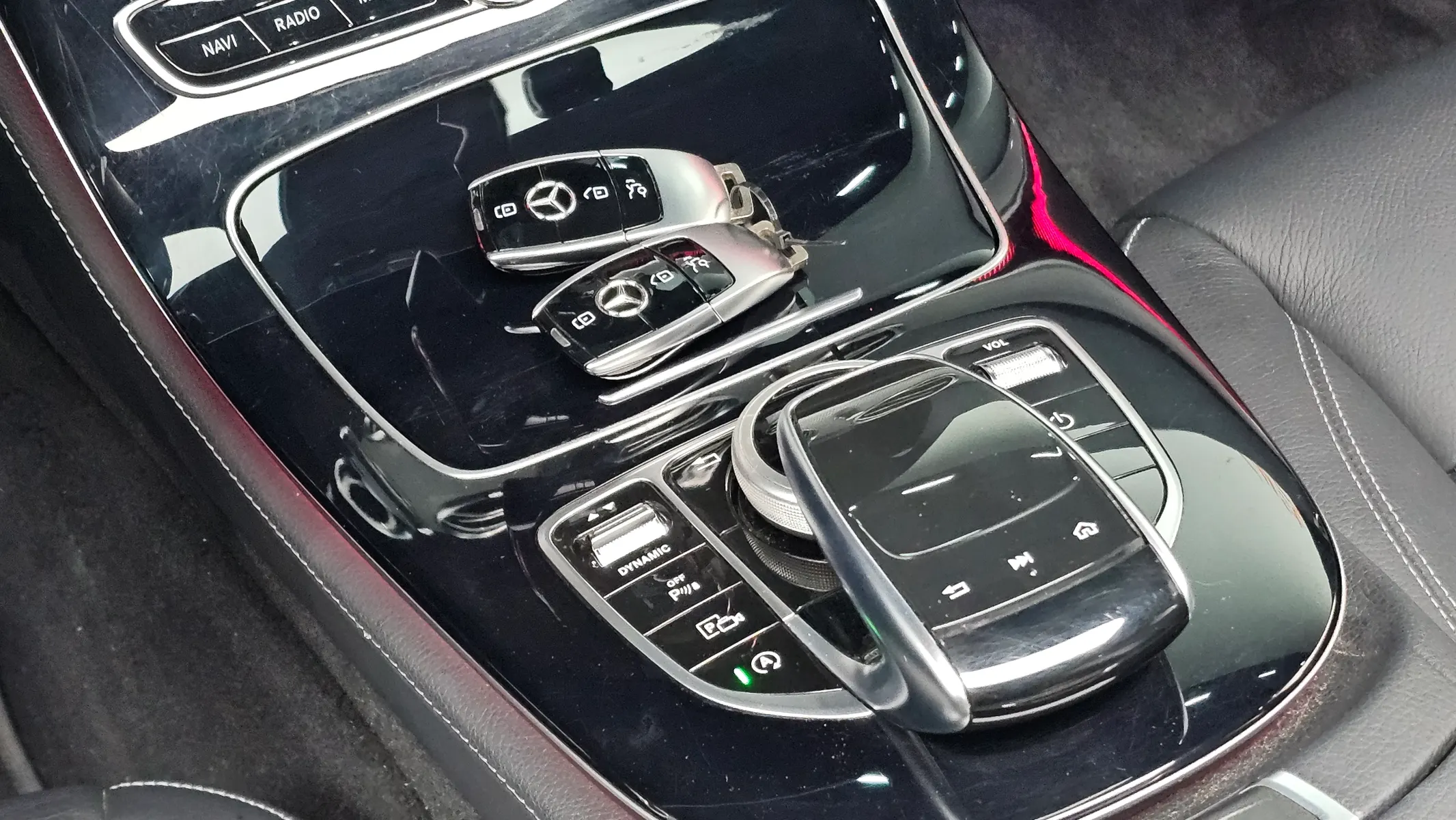 Mercedes-Benz E-Class W213 E300 2019 32/33