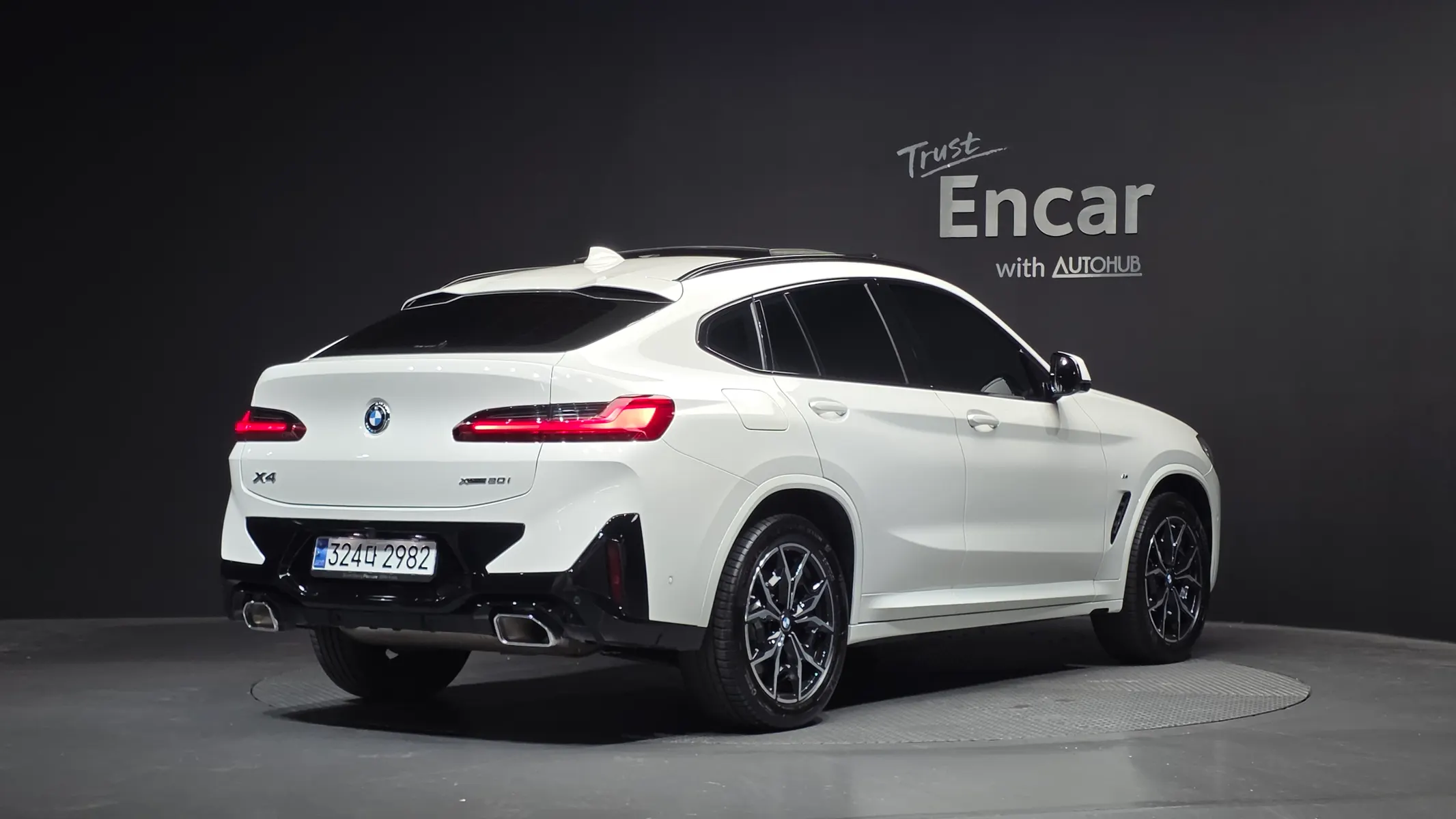 BMW X4 (G02) xDrive20i M 2024 2/34