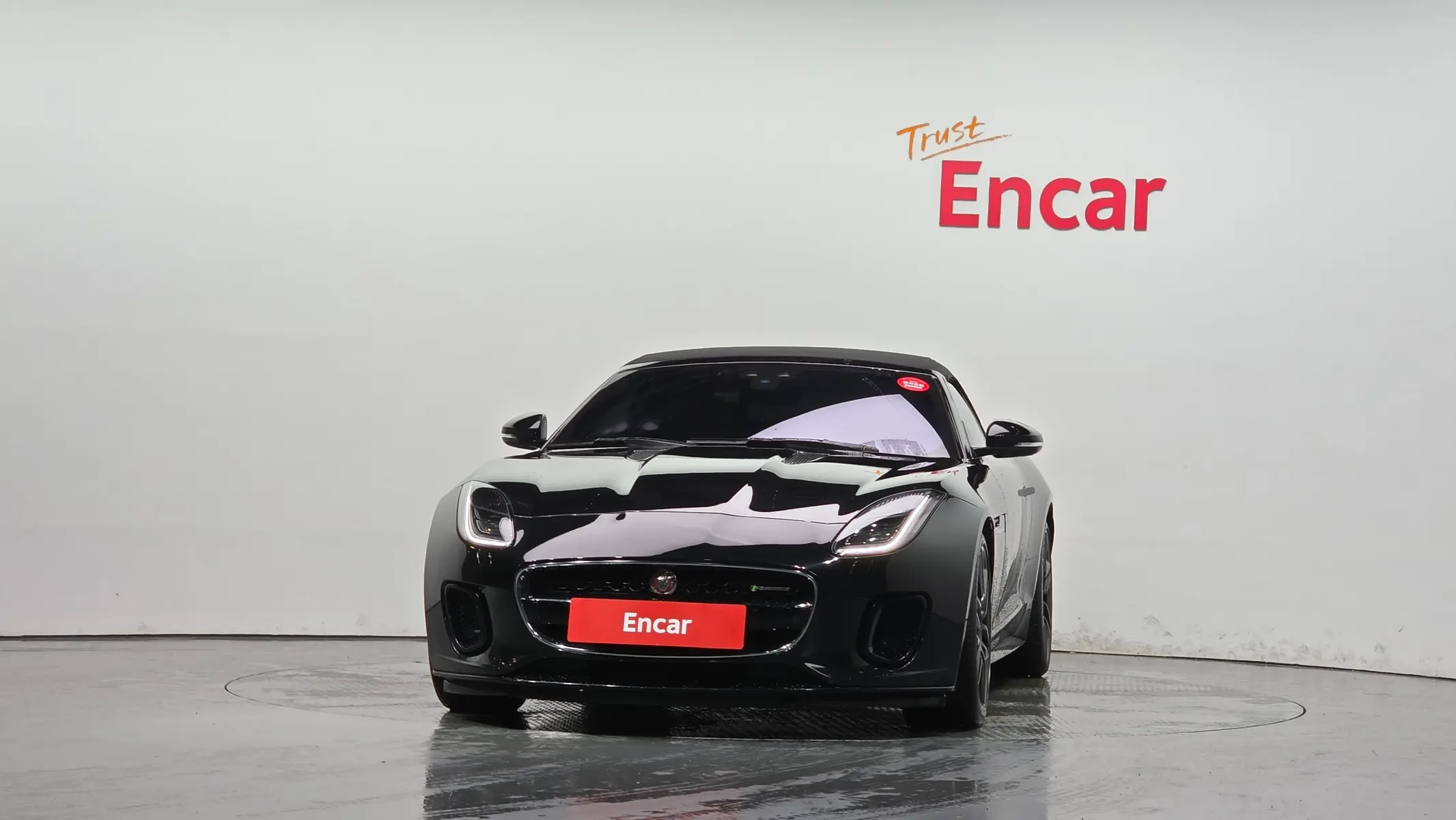 Jaguar F-TYPE P380 R- 2019 3/32
