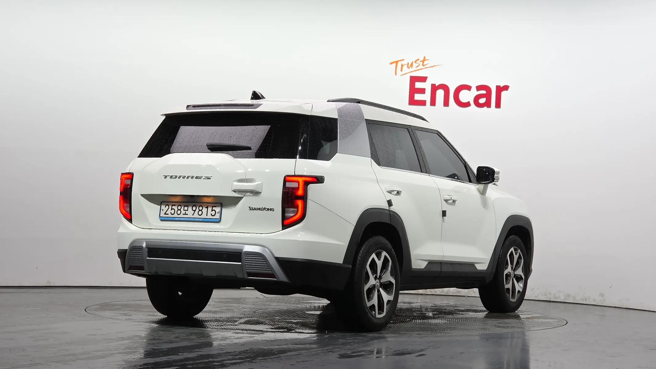 KG Mobility 토레스 1.5 2WD 2022 2/35