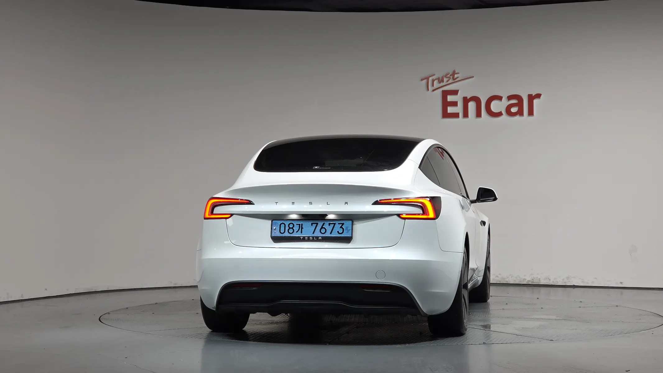 Tesla 3 RWD 2024 3/5