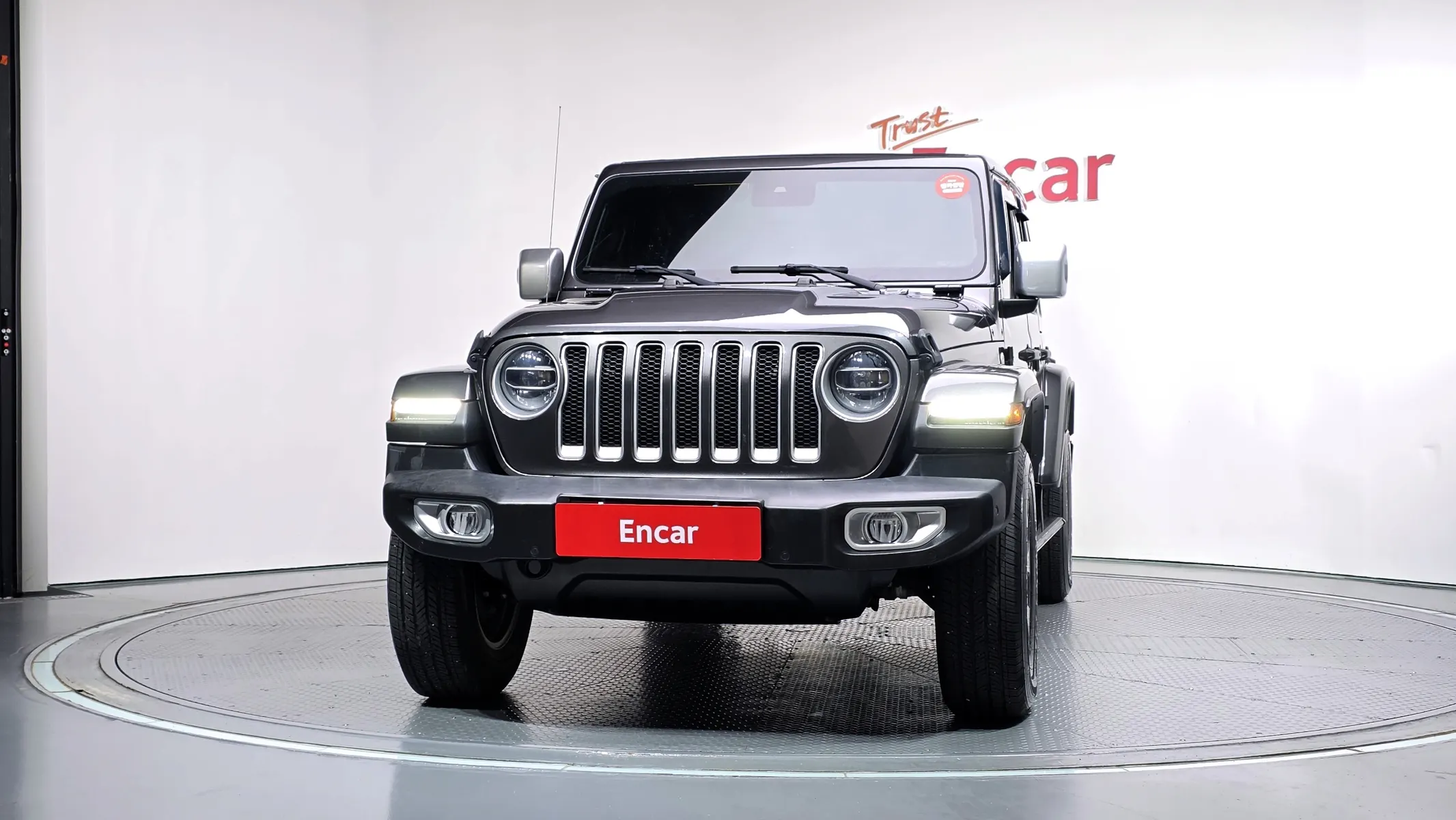 Jeep (JL) 2.0 4 2020 2/5