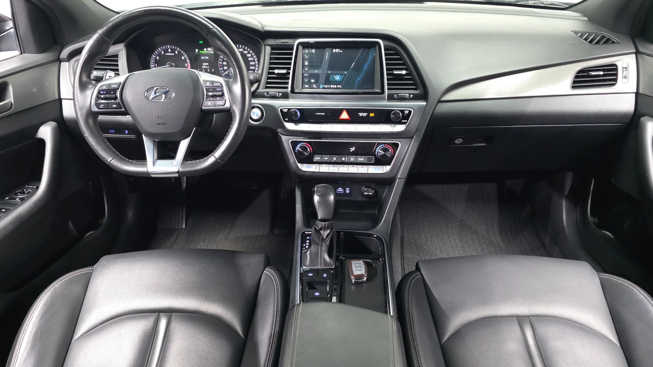 Hyundai 쏘나타 라이즈 1.6 2018 4/5