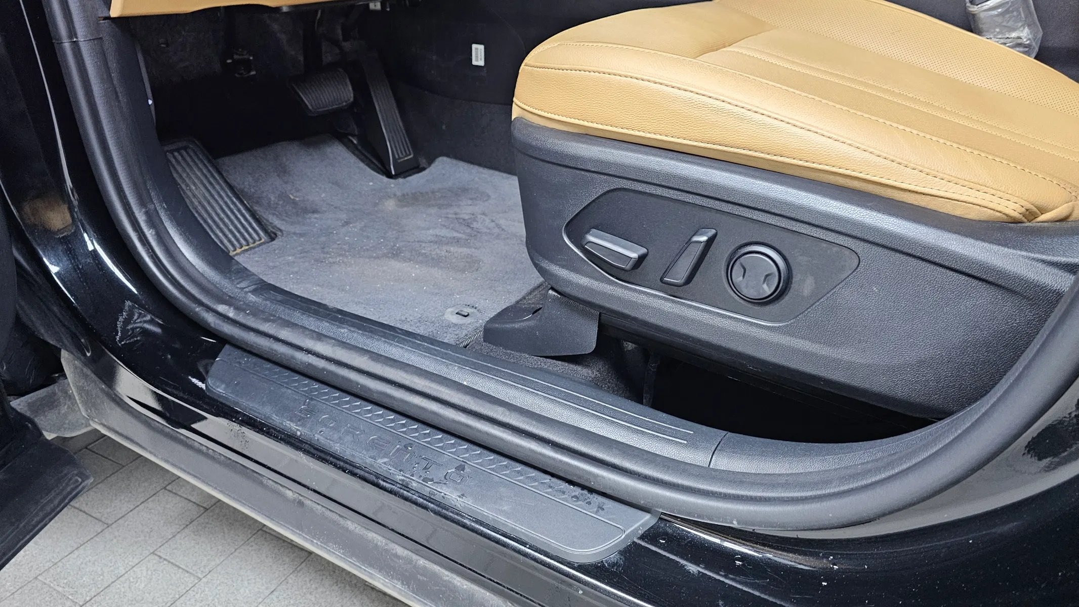 Kia 4 2.2 2WD 2023 31/32