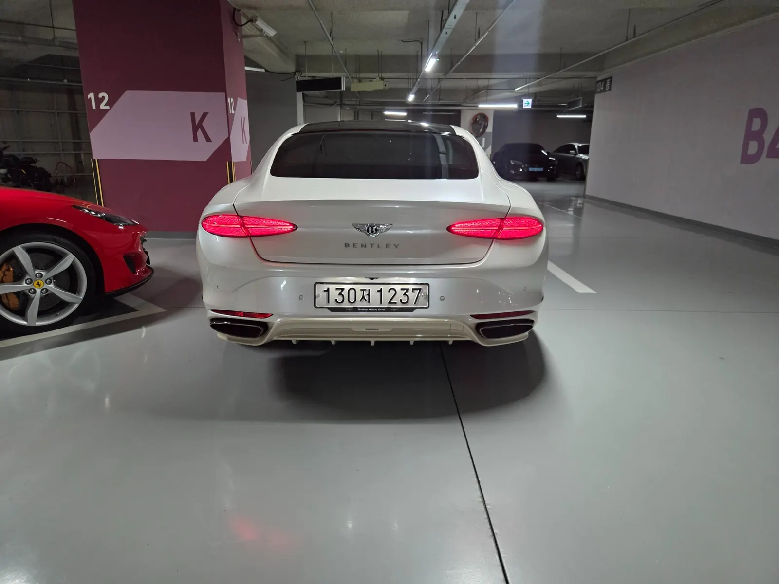 Bentley GT 4 4.0 GT 2025 2/5