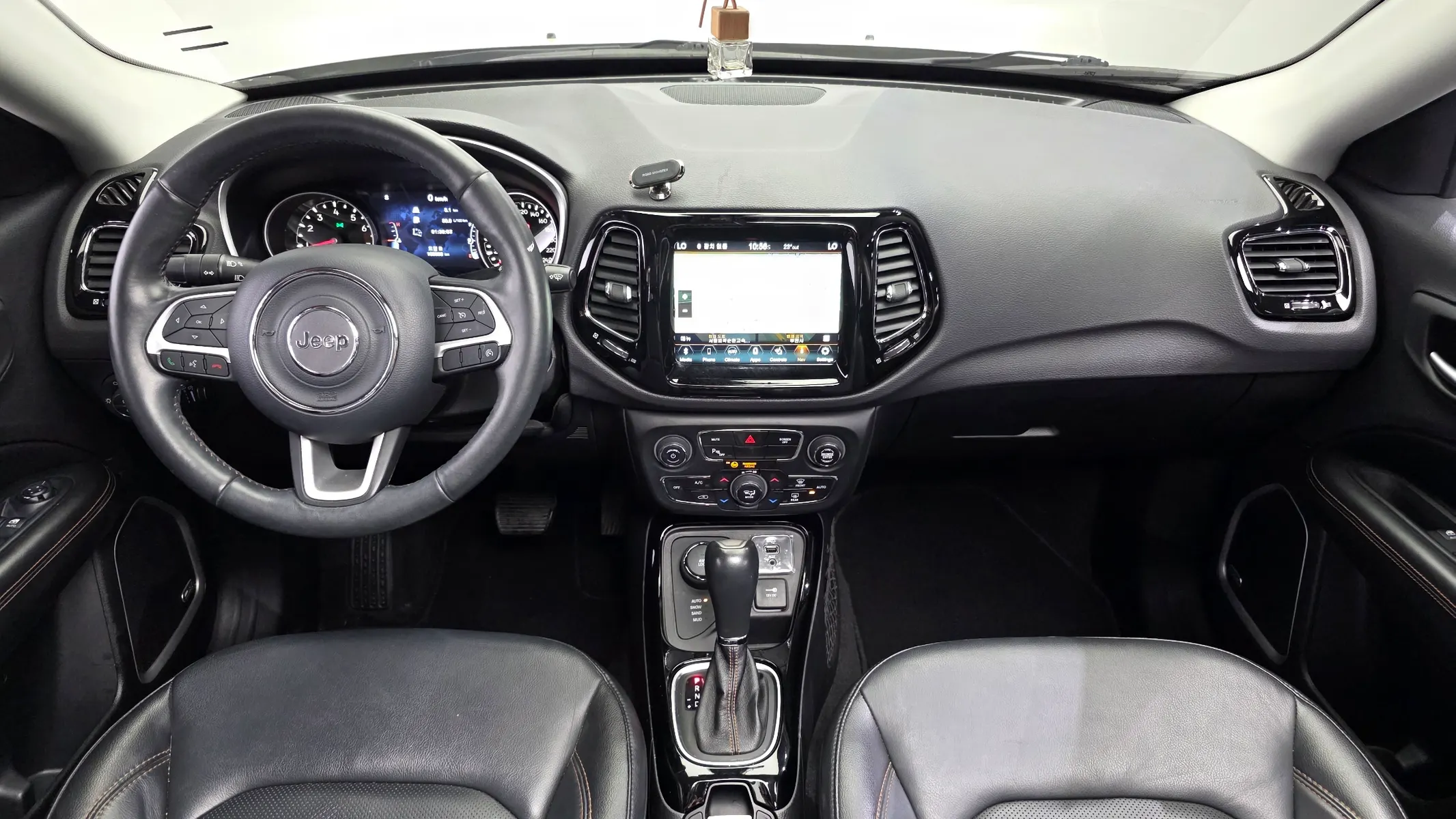 Jeep 2 2.4 AWD 2018 4/5